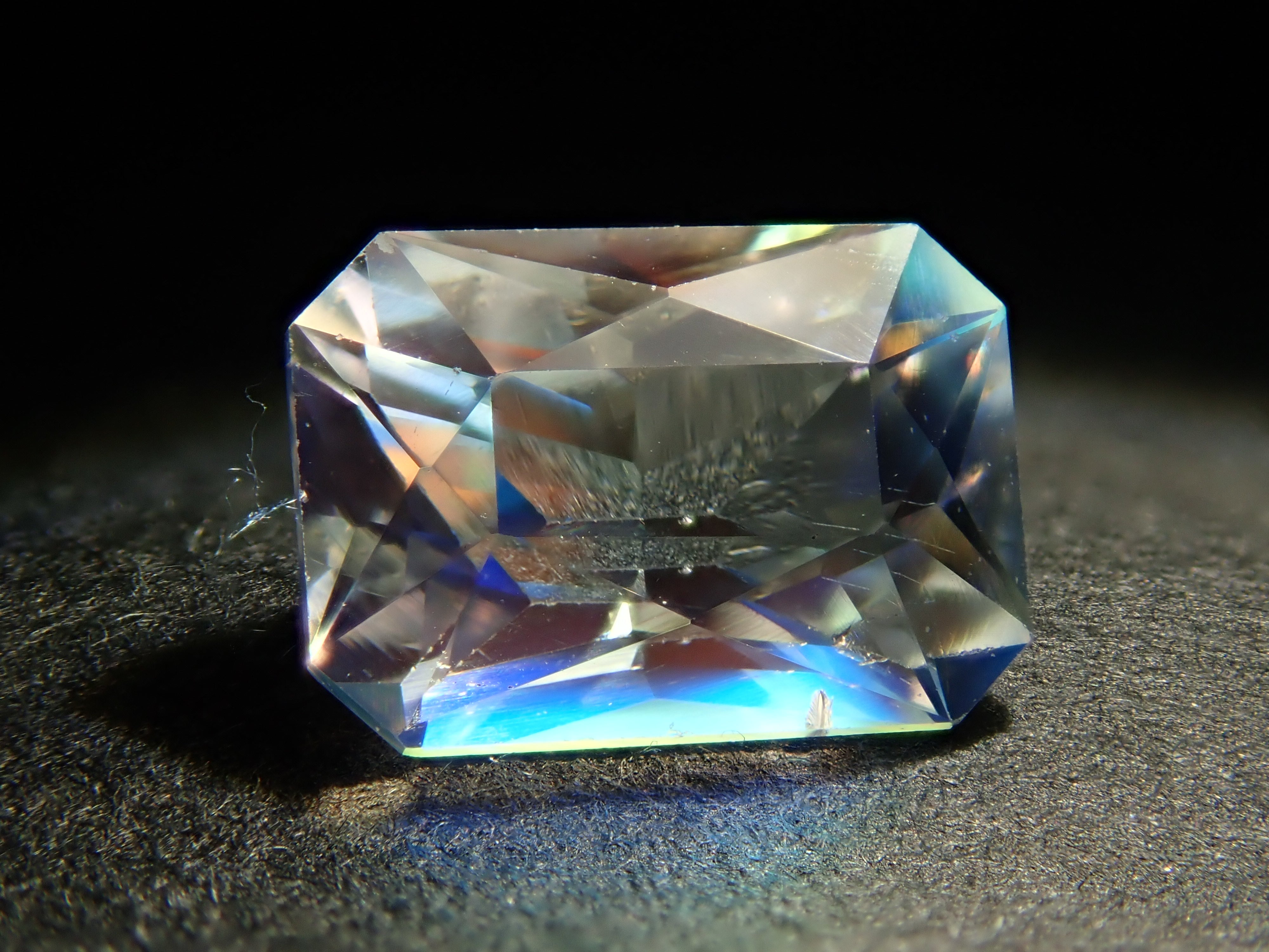 ラディアントカット