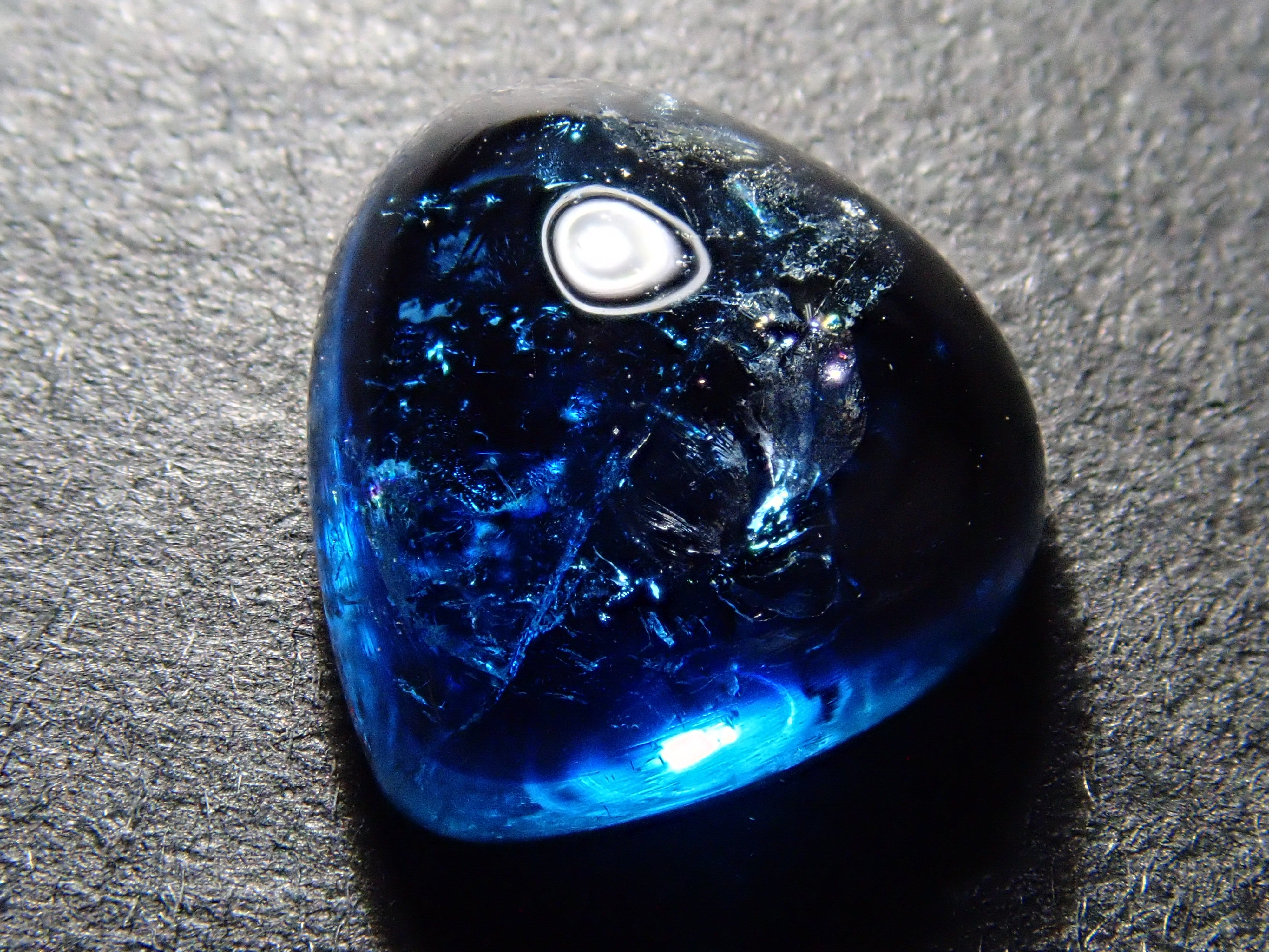 カボションカット