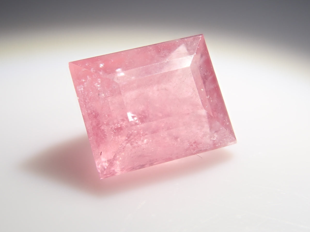 【抽選販売0409_07】グリーンランド産タグトゥパイト 0.420ctルース 日独鑑