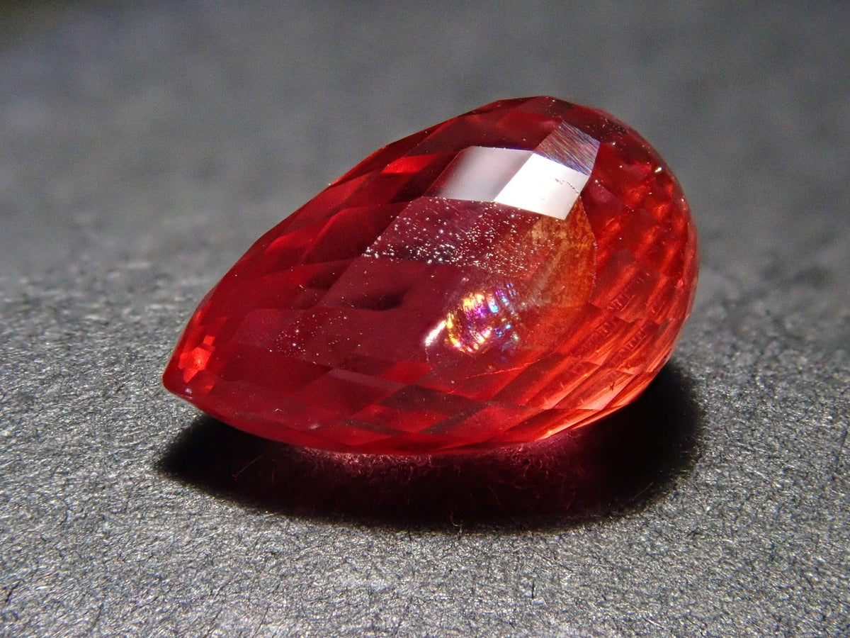 【抽選販売0409_06】ピンクスピネル 1.870ctルース(ブリオレットカット) 日独鑑