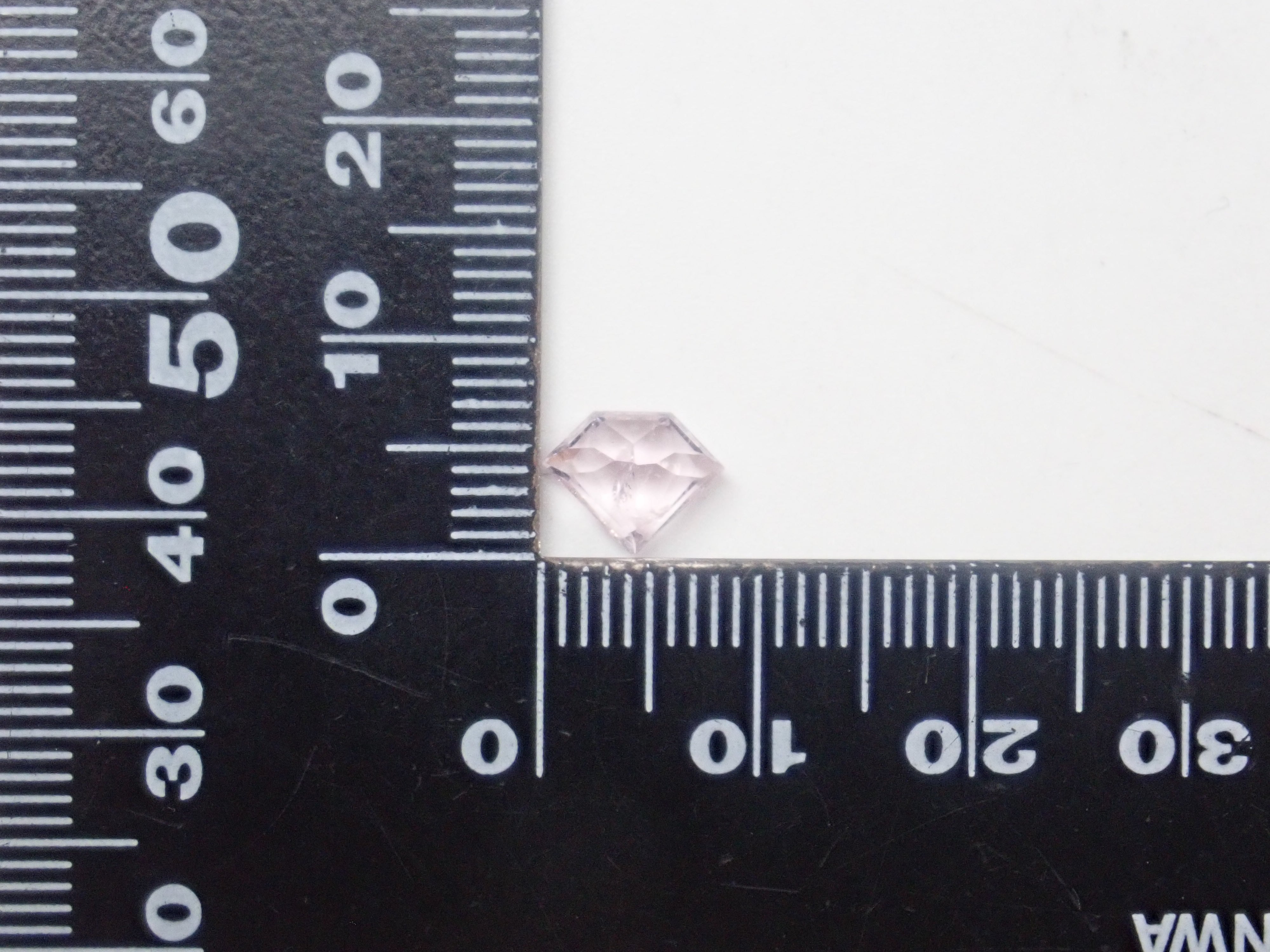 【2/8 22時販売】《限定13石》シミズ貴石様ダンデライオンカットの7mmモルガナイト含む💎モルガナイトガチャ《複数購入割引有》