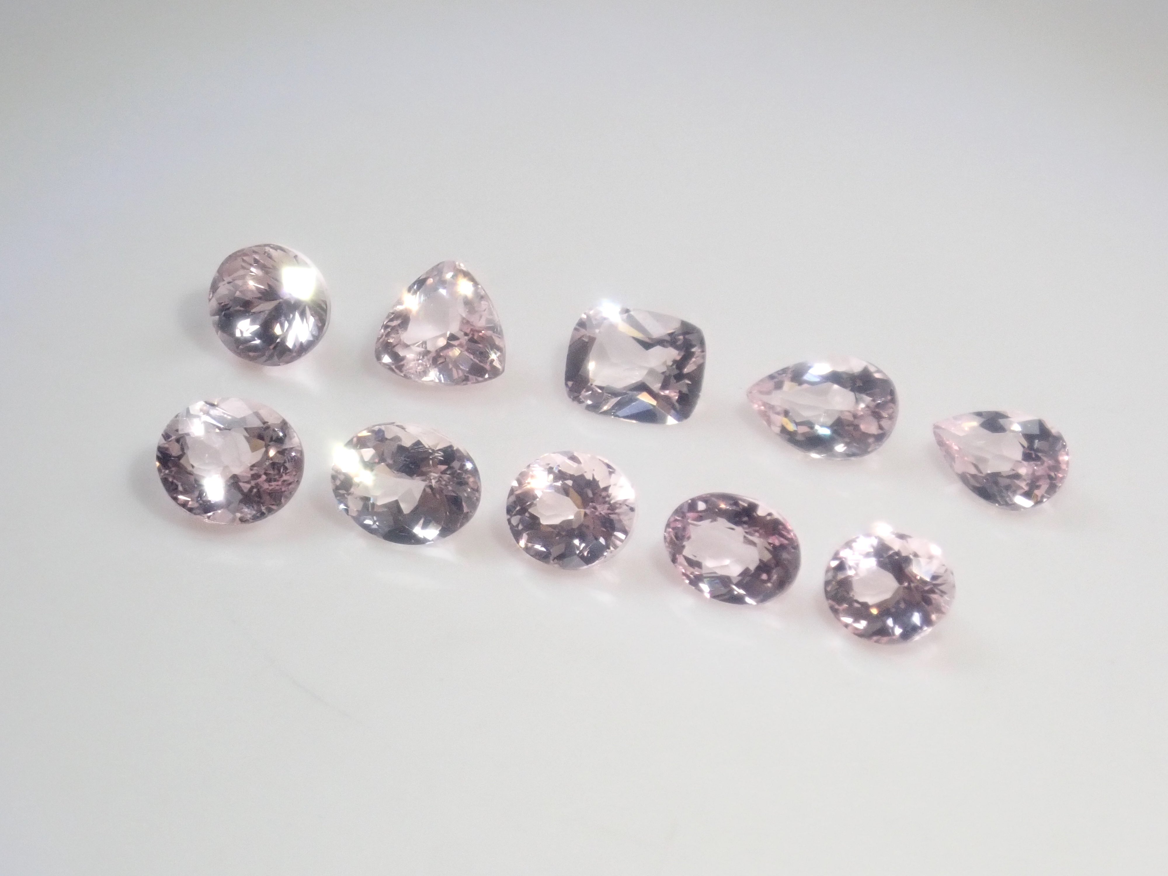 【2/14 22時販売】《限定10石》綺麗なピンク色のブラジル産モルガナイト1石ルース《複数購入割引有》