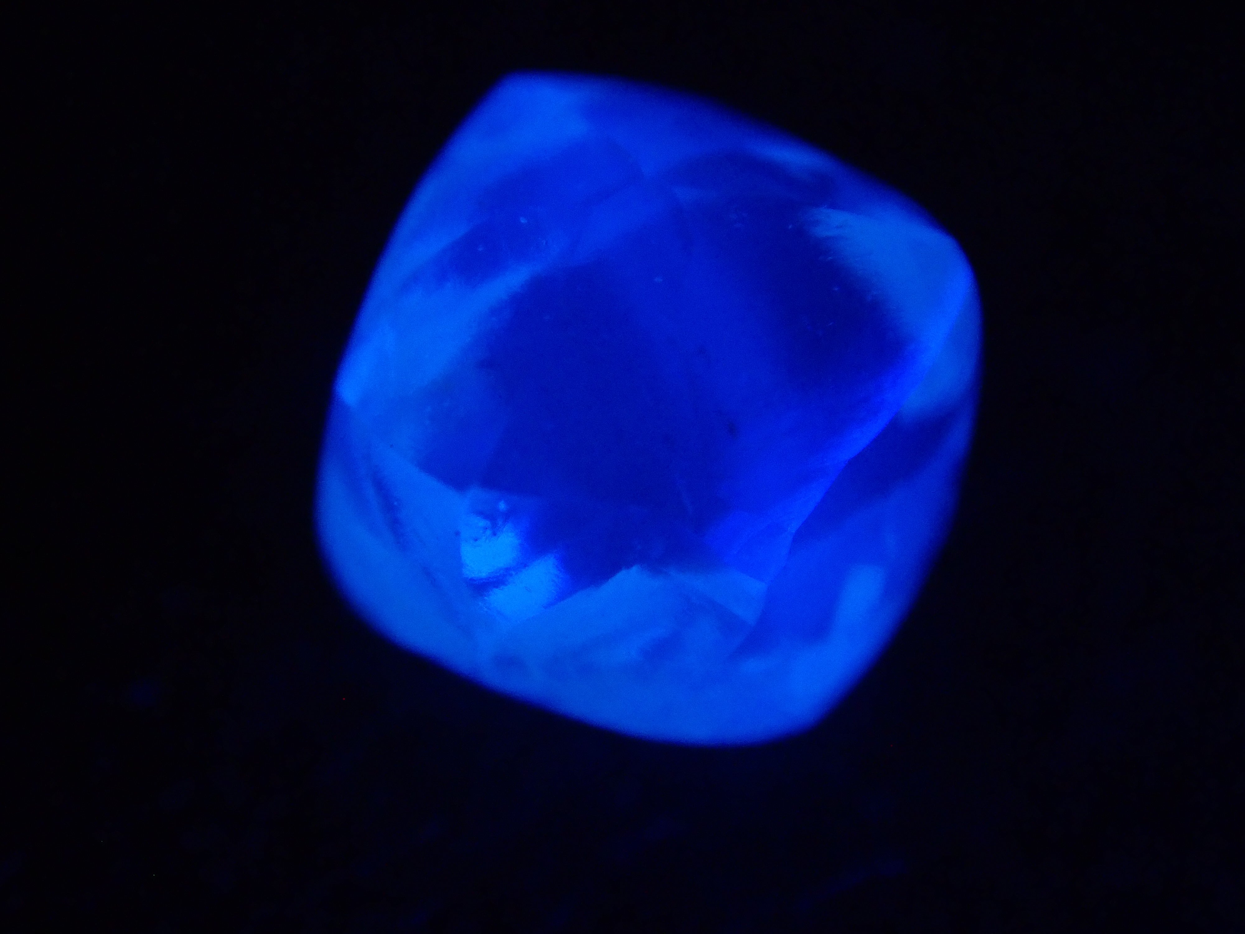 【2/11 22時販売】ダイヤモンド原石(メイカブル) 0.353ct原石