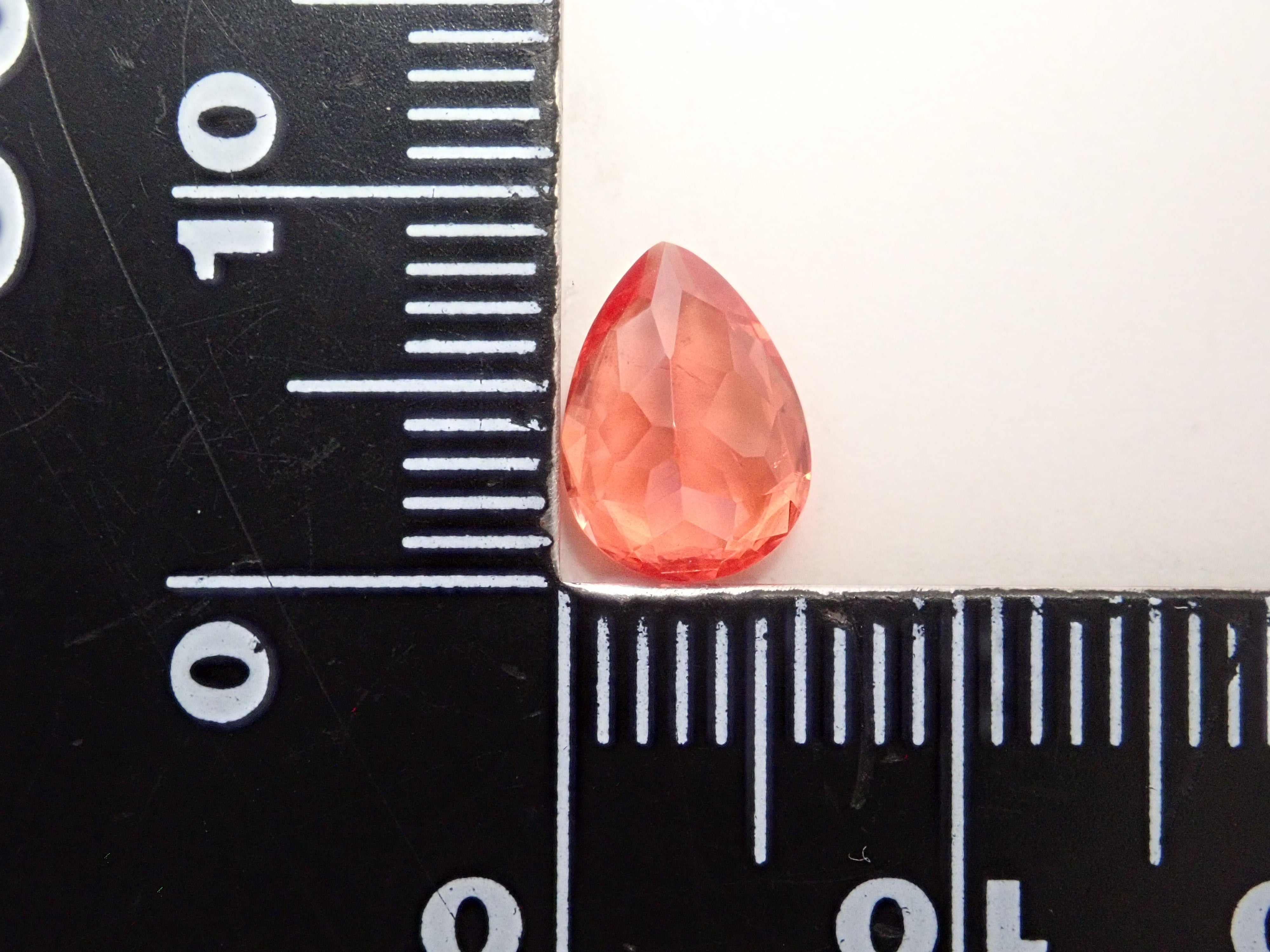 【抽選販売0216_13】南アフリカ産ロードクロサイト 1.820ctルース