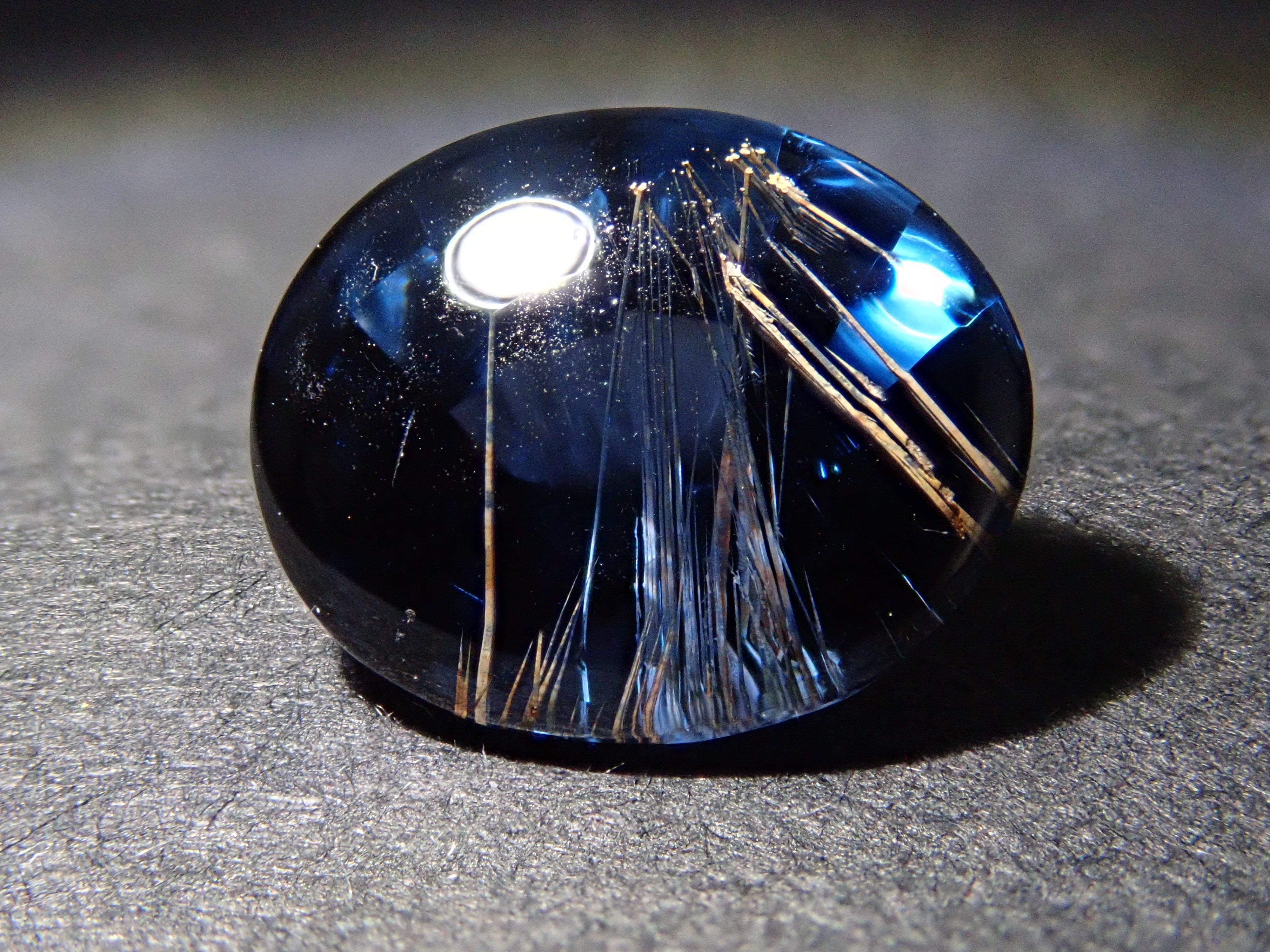 Sri Lankan Cobalt Spinel (Blue Spinel) 3.202ct Loose Stone (Needle-like Inclusions) Japan-German Rare Stone