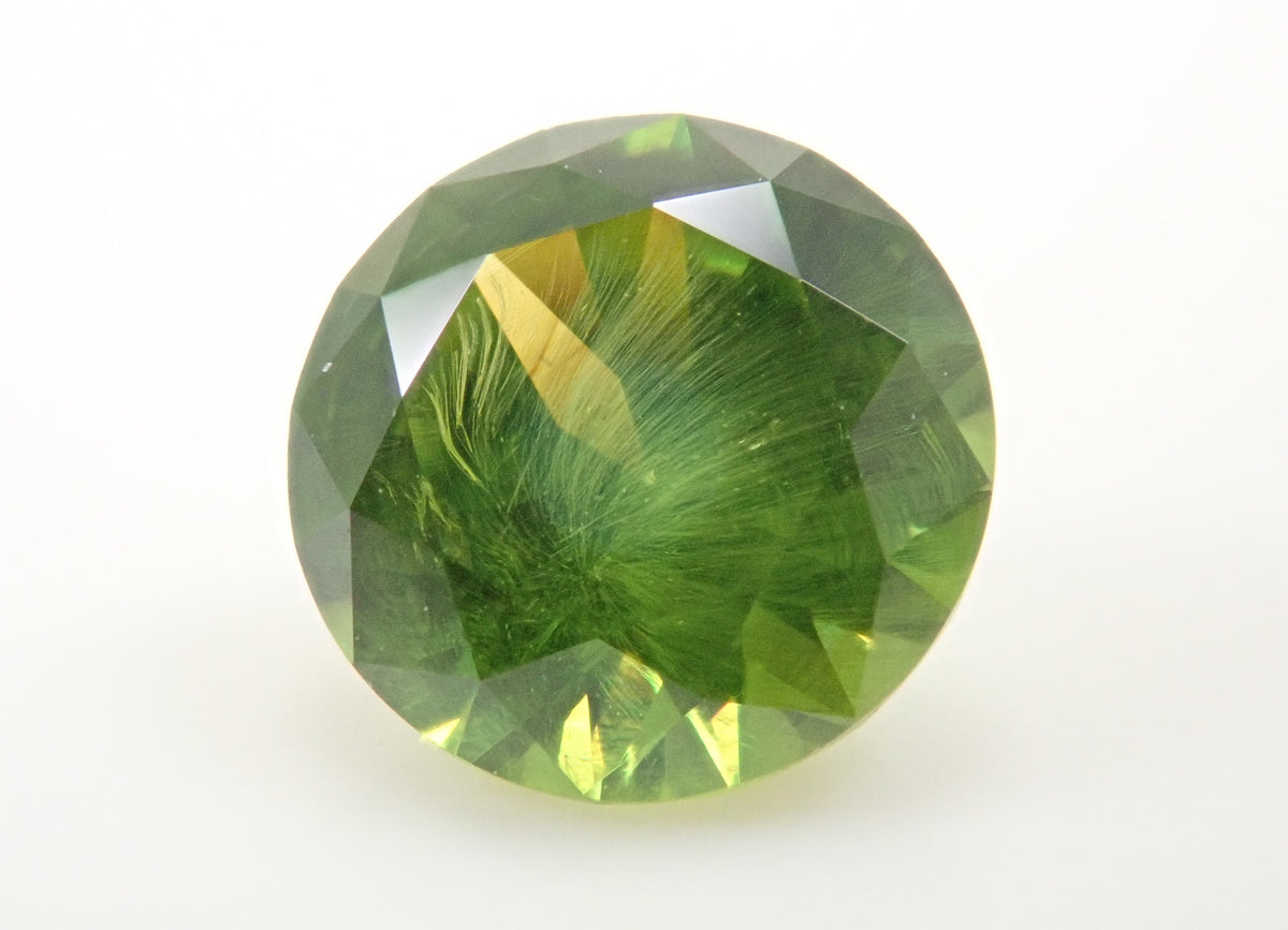 Russian Demantoid Garnet (Horsetail Recognized) 5.1mm/0.664ct Loose Stone