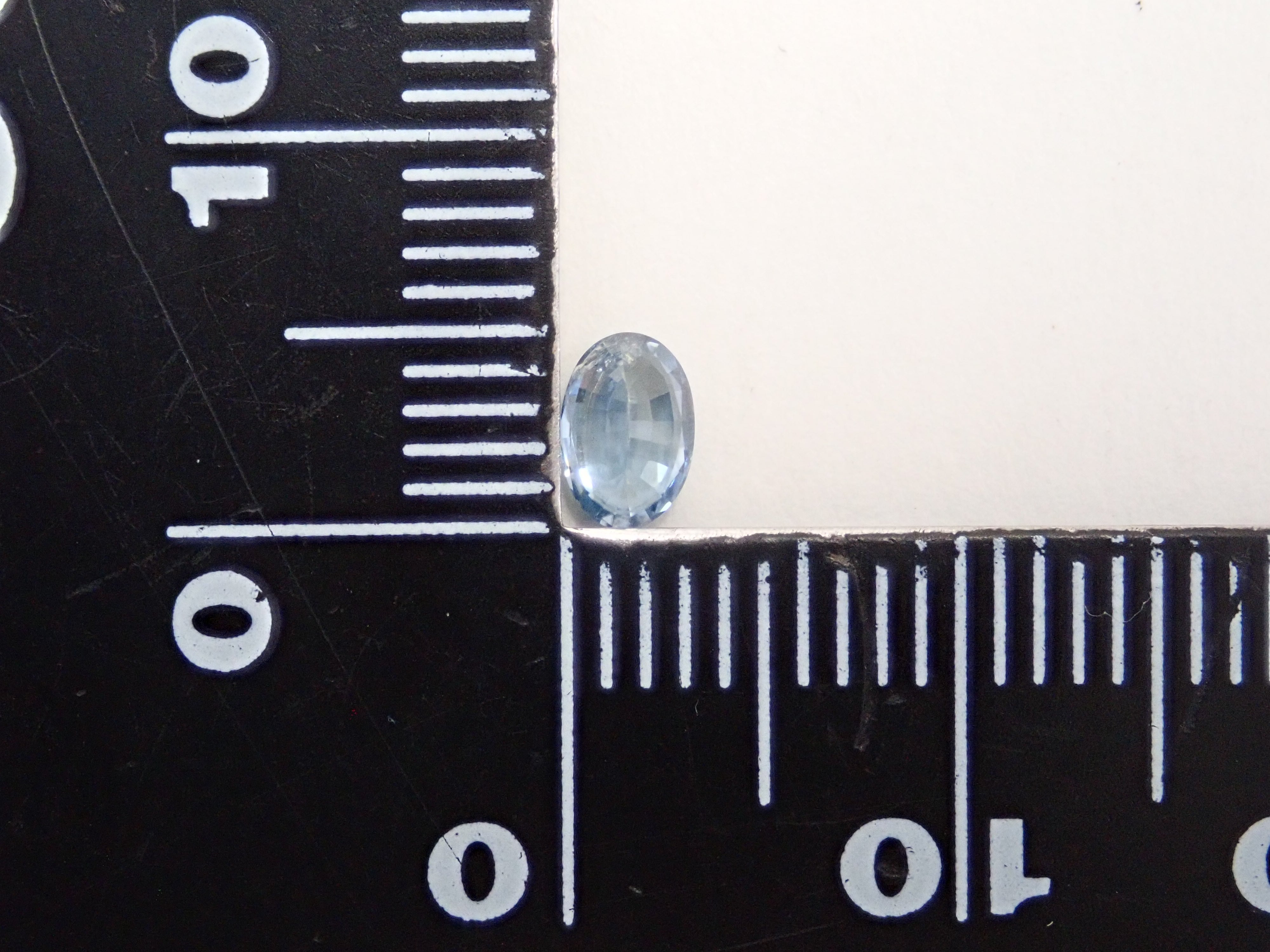 【2/13 22時販売】ミャンマー産カラーチェンジジルコン 0.439ctルース