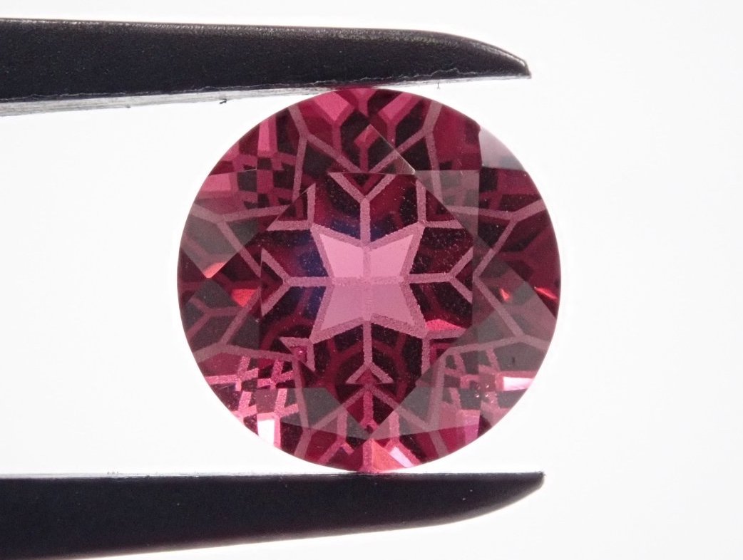 【4/22 22時販売】【ダンデライオンカット】ロードライトガーネット 7mm/2.210ct《コラボ》ルース ワッペン