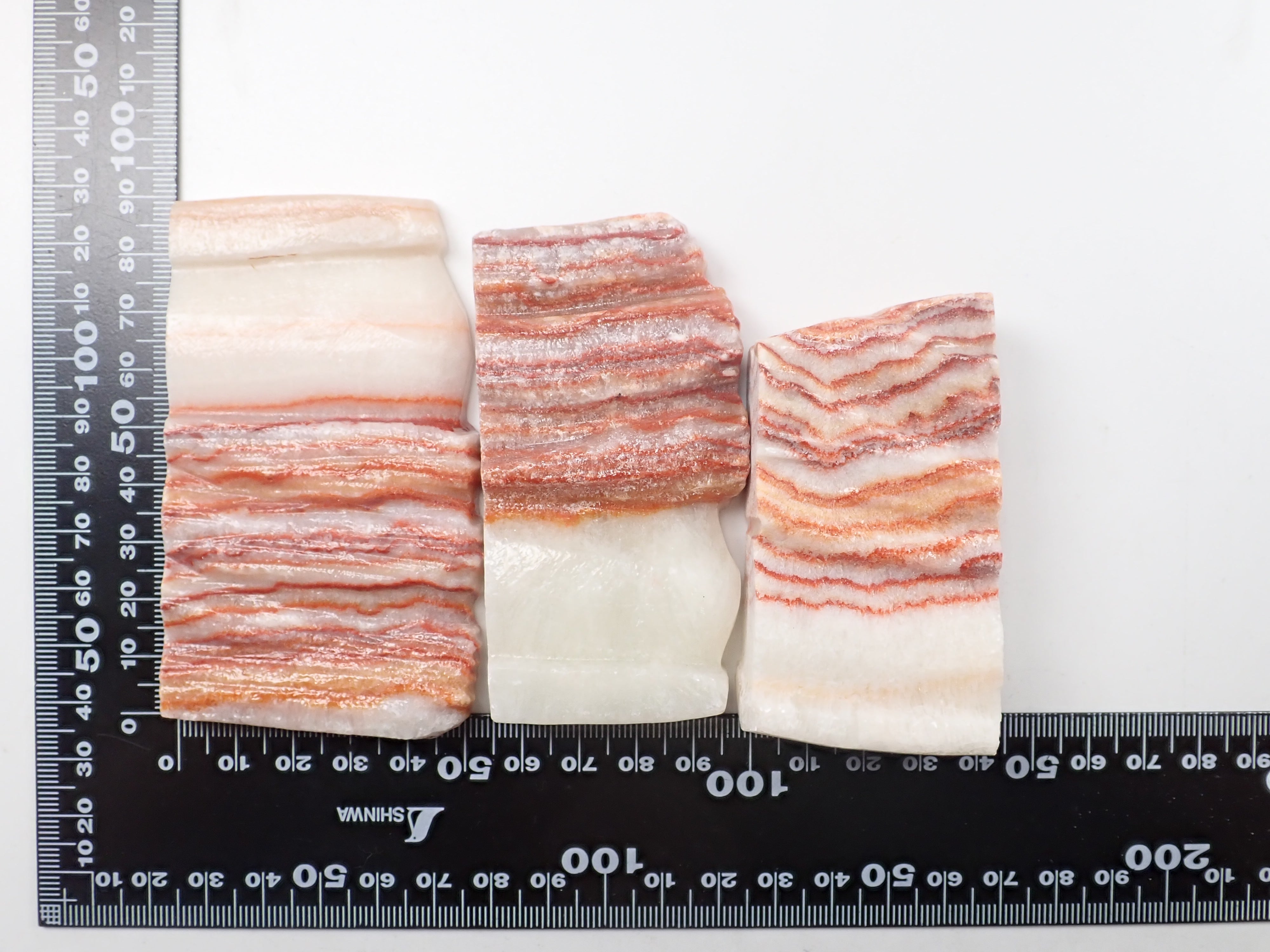 Pork stone + feldspar from Ebikawa Village, Gifu Prefecture + rhodochrosite from Hokkaido 3-stone set {Multiple purchase discounts available}