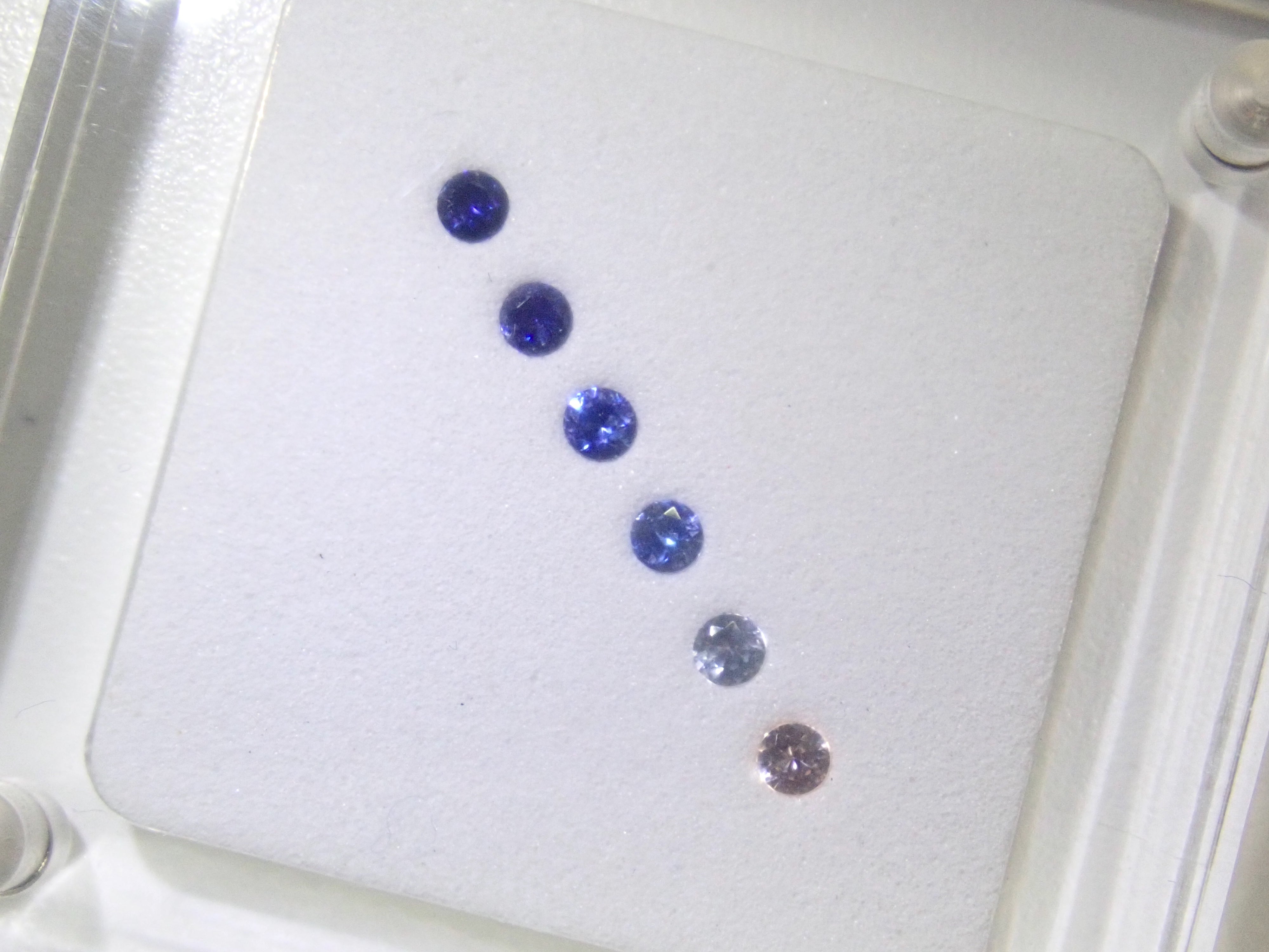 Limited to 1 set: Benitoite Gradient Set of 6 (2.0mm, Round Cut, Top Quality) Loose Stones