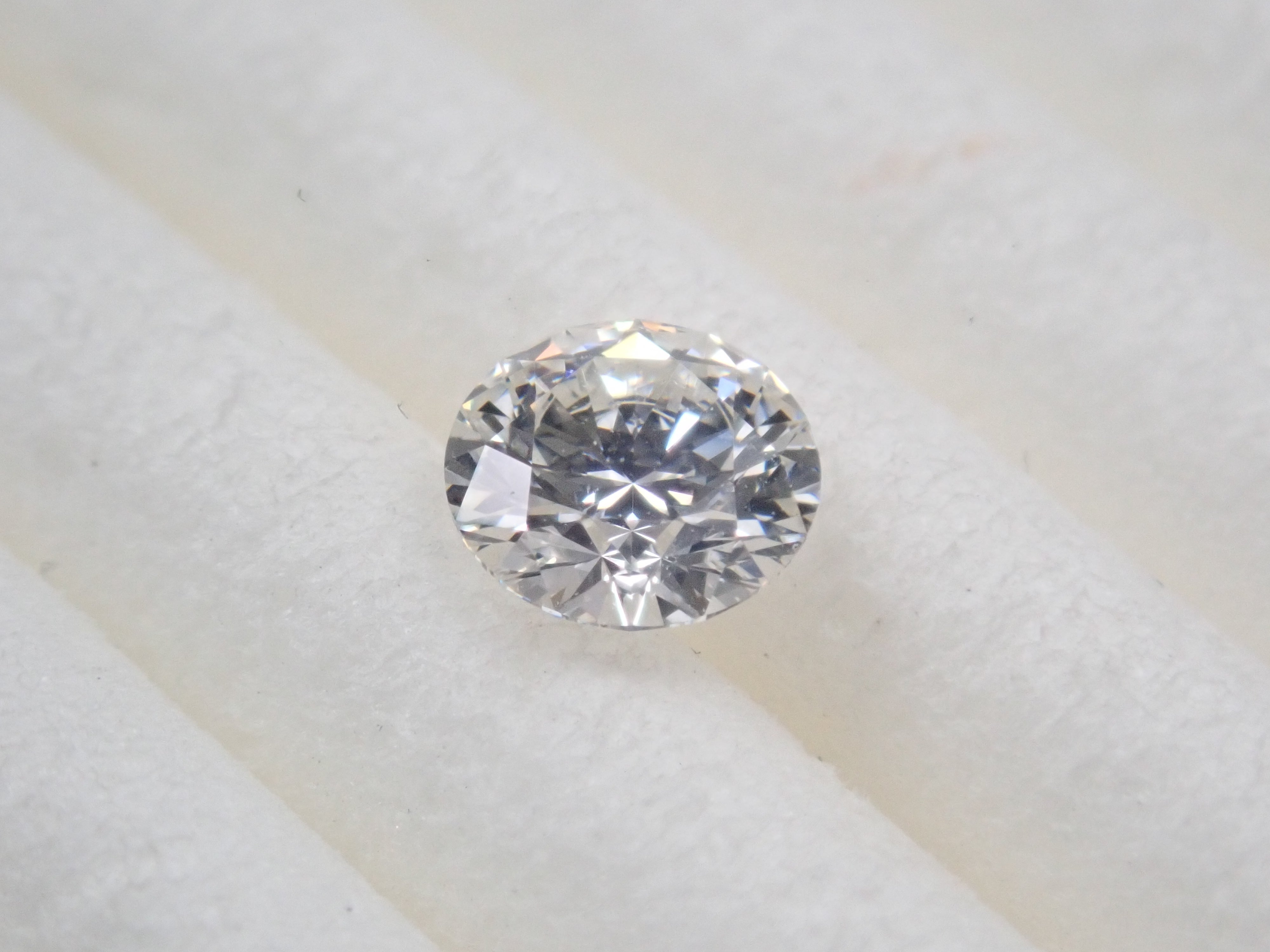 インターナリーダイヤモンド 0.25ルース(E, IF, 3Excellent) GIA