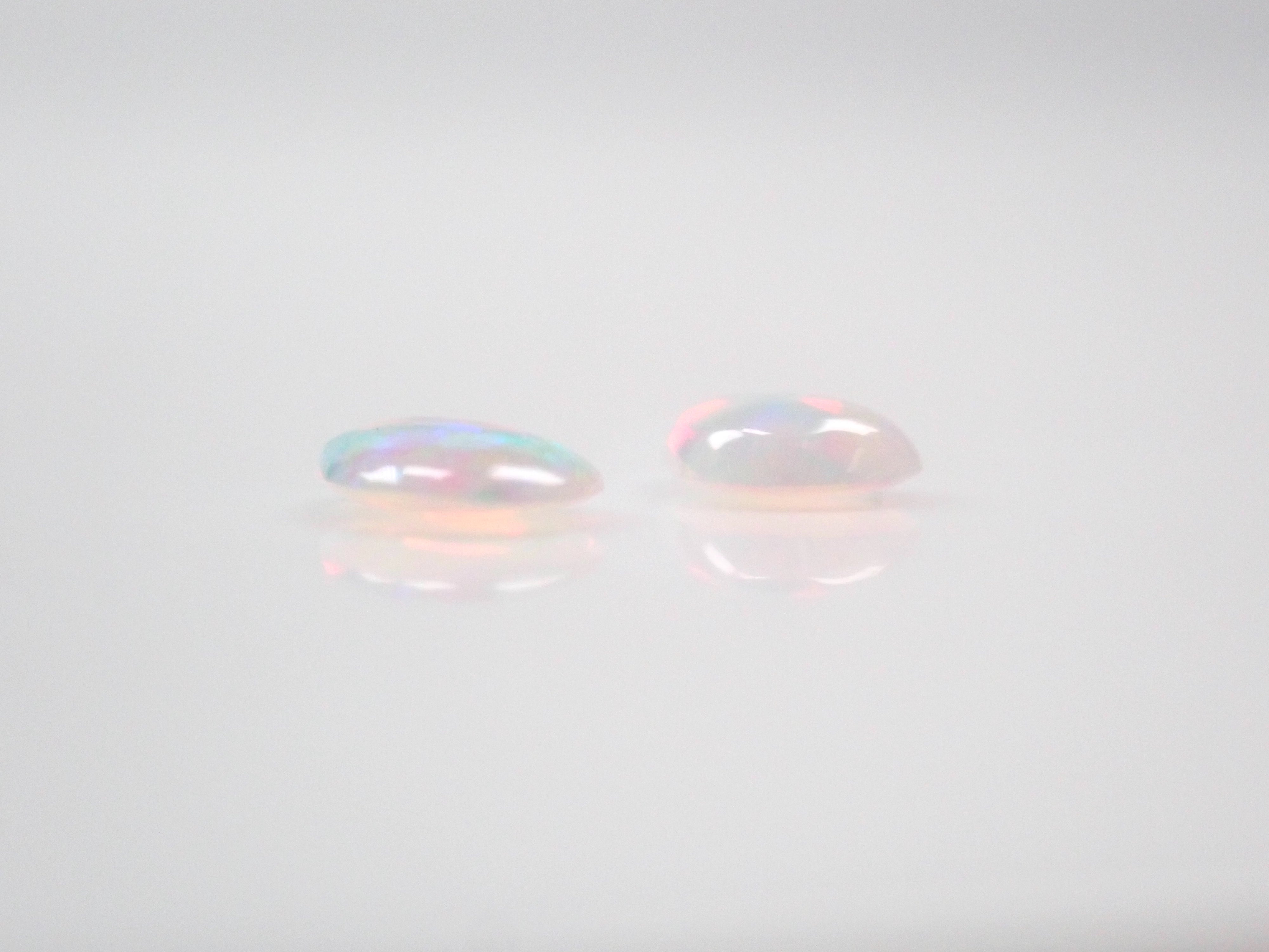 Limited to 2 stones: 1 Australian opal loose stone (pear cut) Multiple purchase discounts available