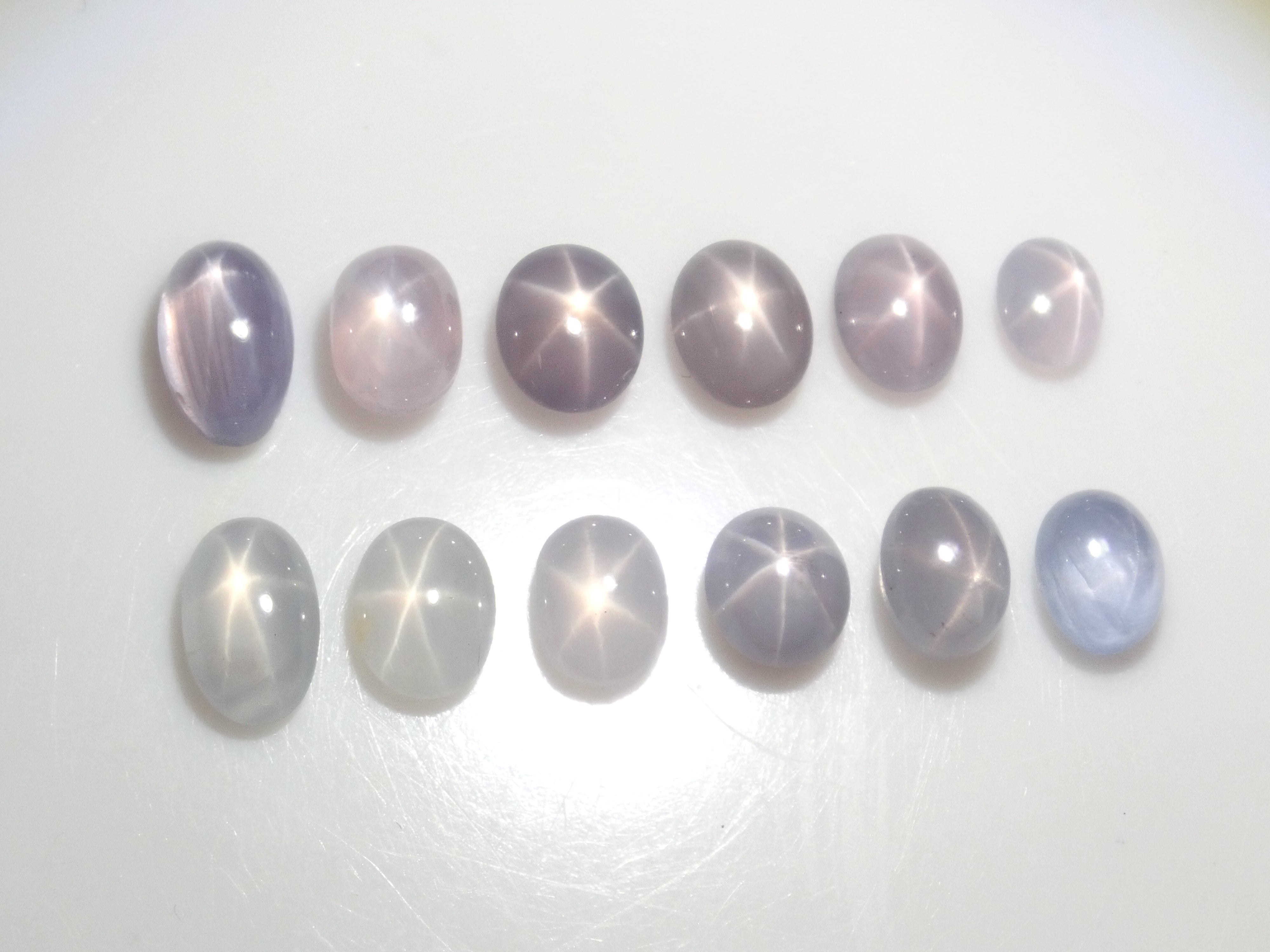【5/4 22時販売】《限定12石》スリランカ産スターサファイア1石ルース《複数購入割引有》