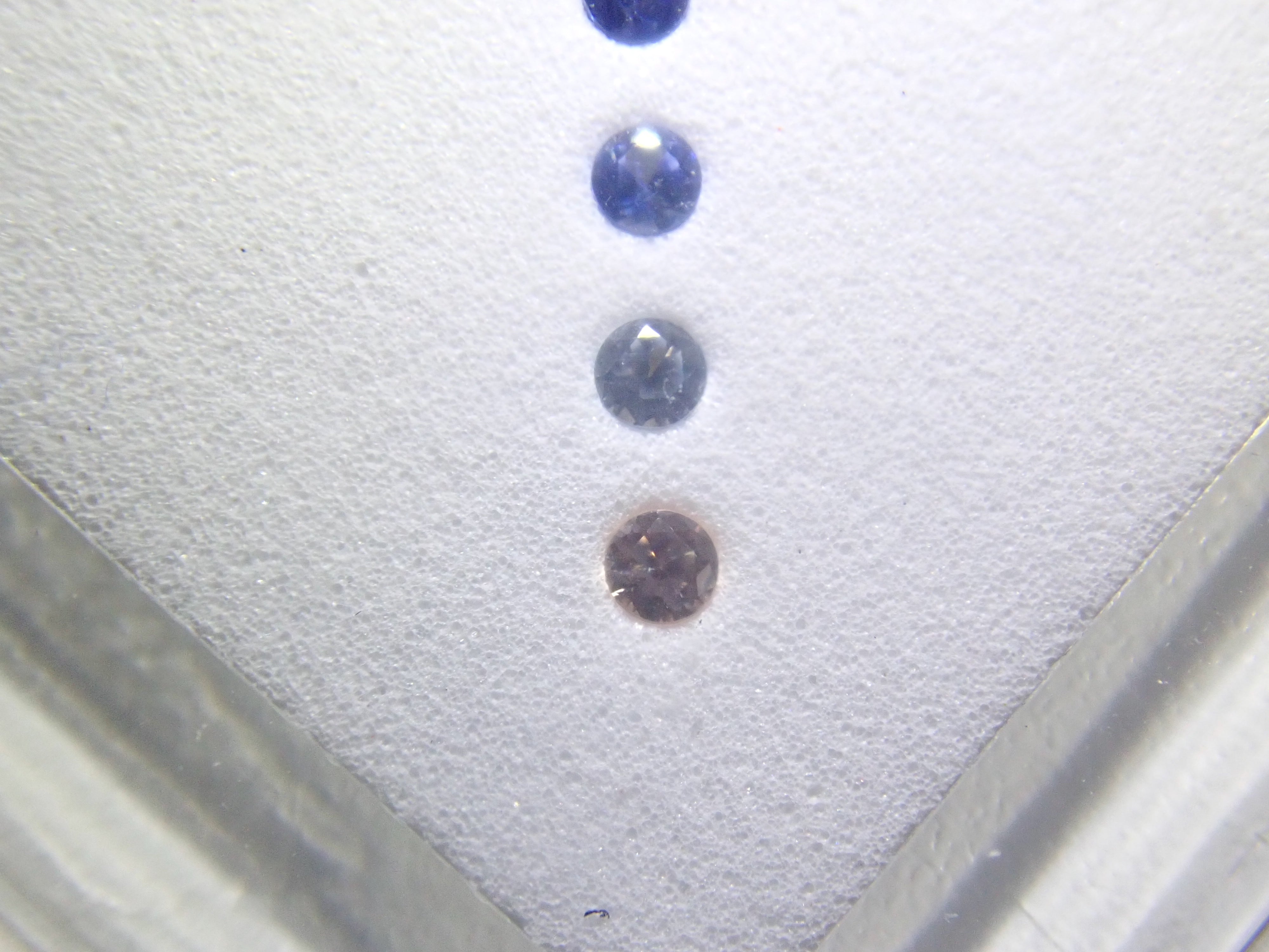 Limited to 1 set: Benitoite Gradient Set of 6 (2.0mm, Round Cut, Top Quality) Loose Stones