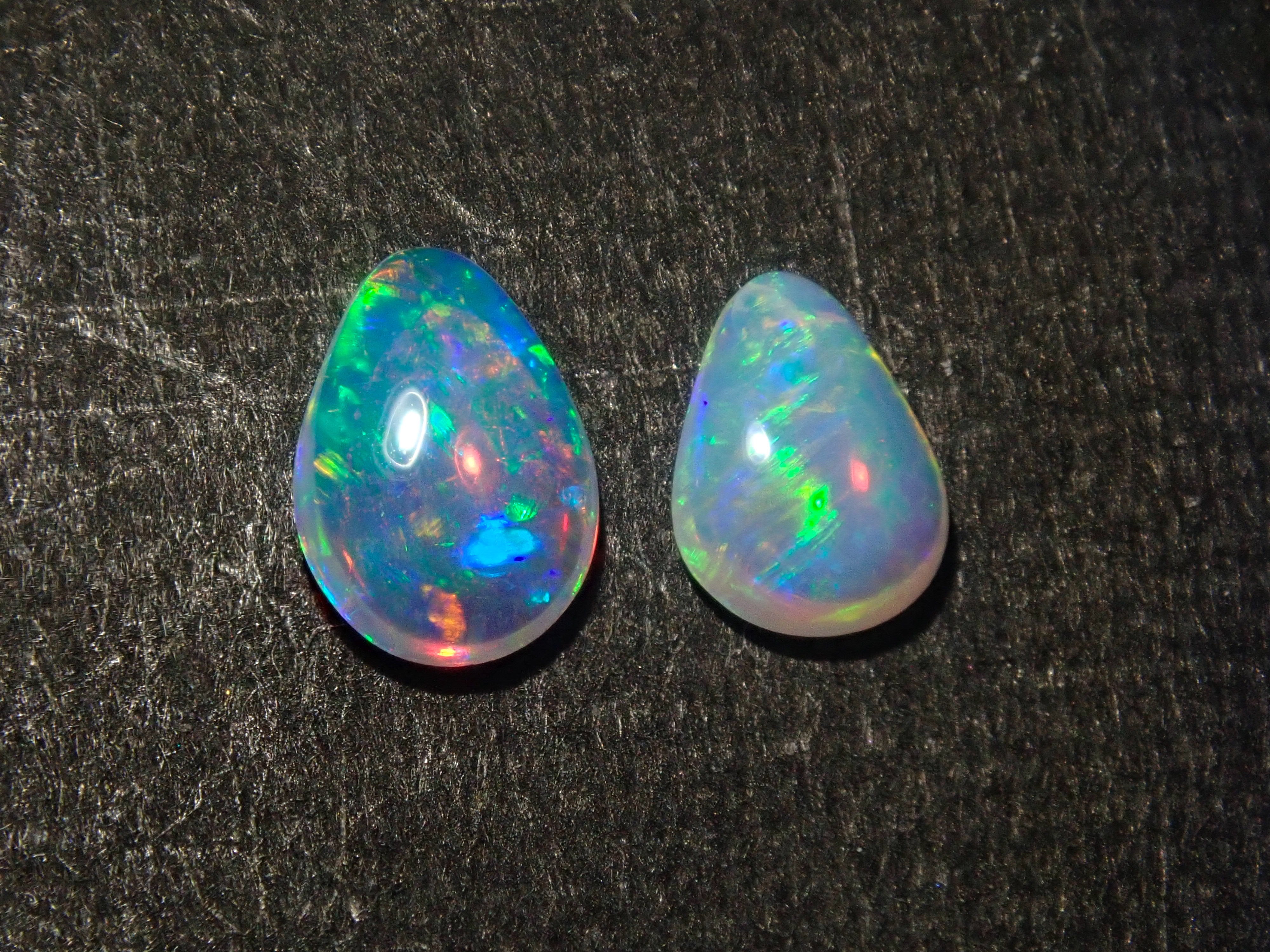 Limited to 2 stones: 1 Australian opal loose stone (pear cut) Multiple purchase discounts available