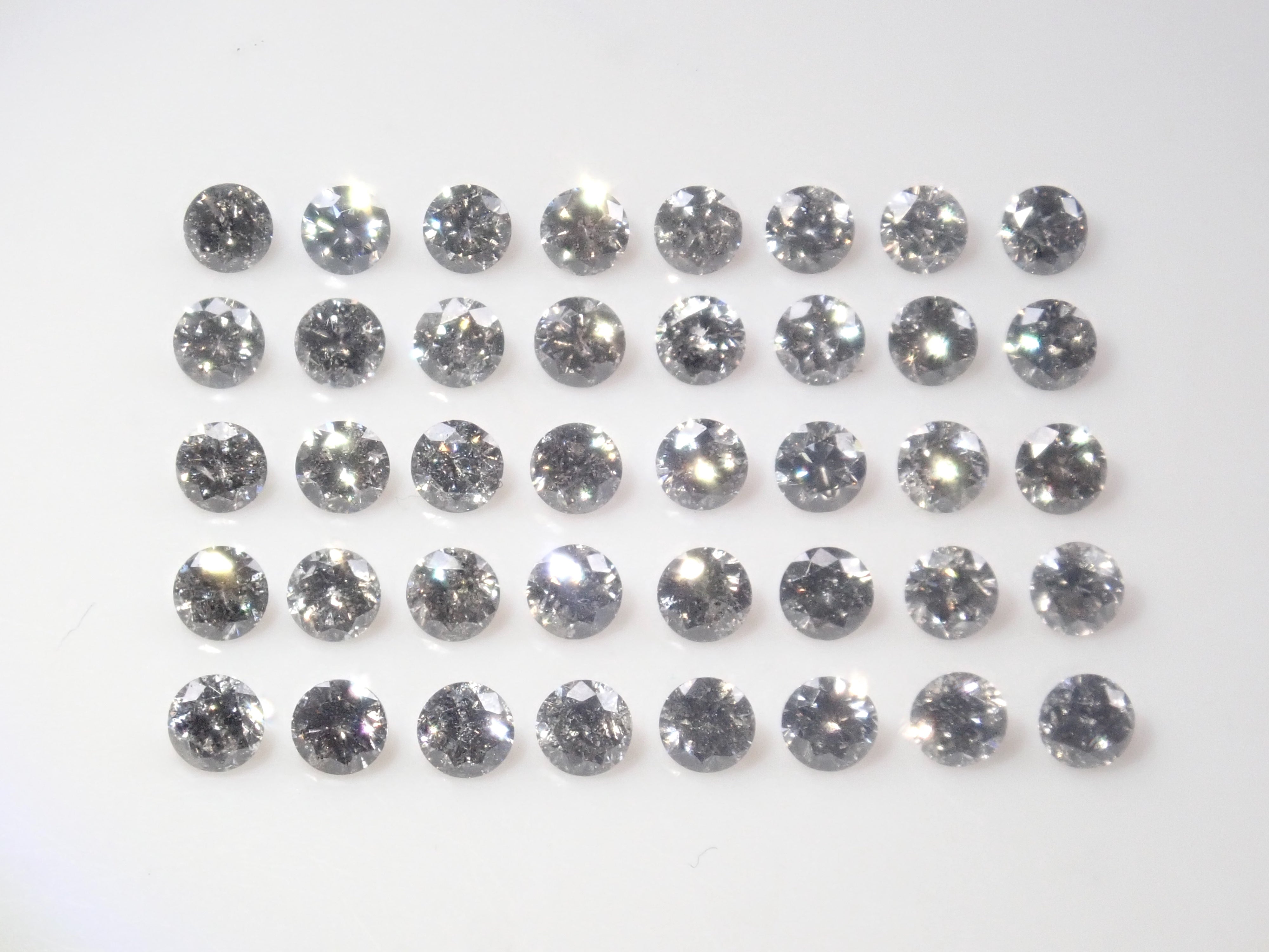 【12/7 22時販売】《限定40石》ソルトアンドペッパーダイヤモンド(2mm,メレダイヤモンド)1石ルース《複数購入割引有》