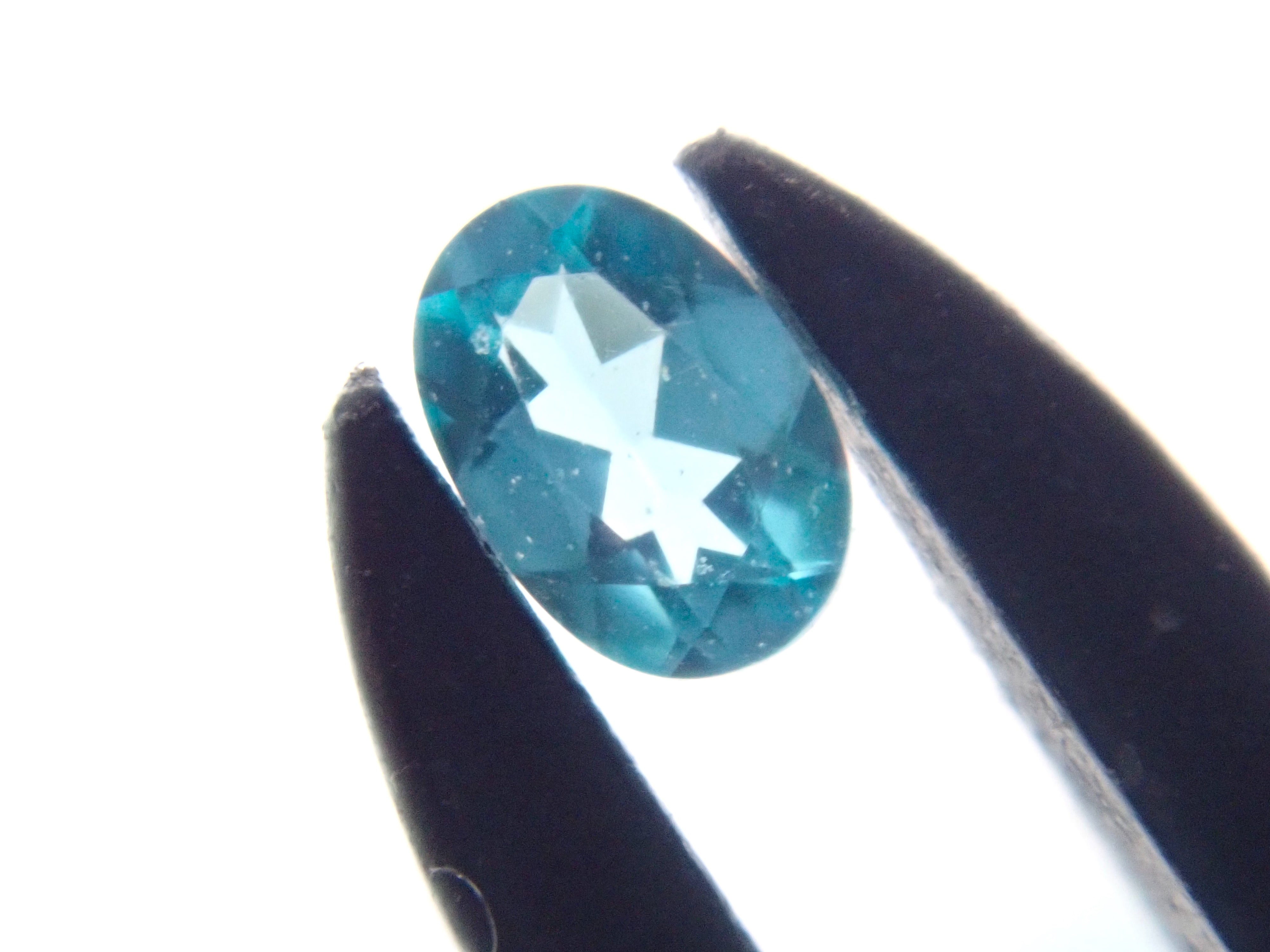 《数量限定》ブラジル産パライバトルマリン1石ルース(バターリャ鉱山,オーバルカット)《複数購入割引有》