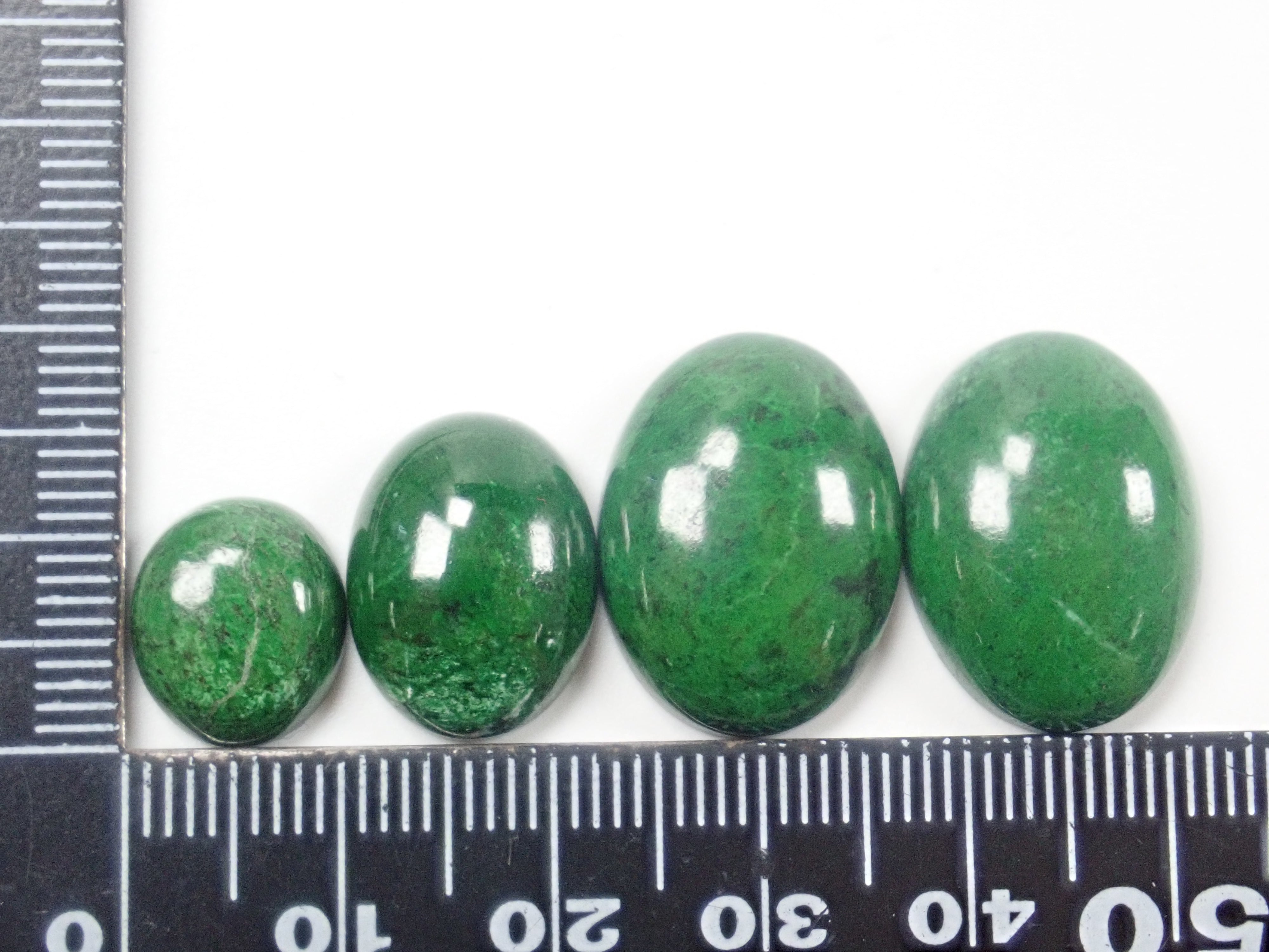 Maushitsit (Mawsissi) from Myanmar 1 stone loose (12mm)《Multiple purchase discount available》