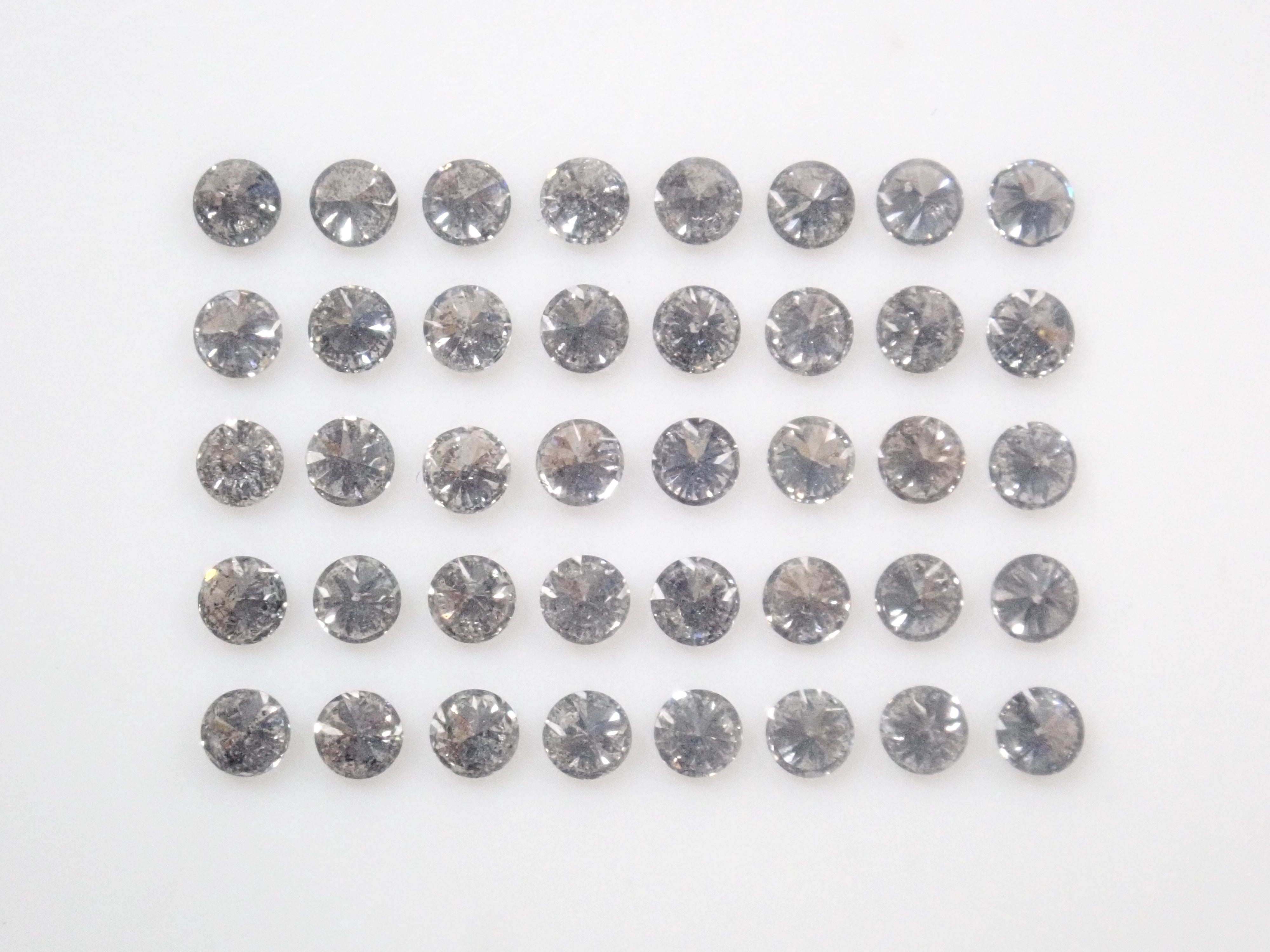 【12/7 22時販売】《限定40石》ソルトアンドペッパーダイヤモンド(2mm,メレダイヤモンド)1石ルース《複数購入割引有》