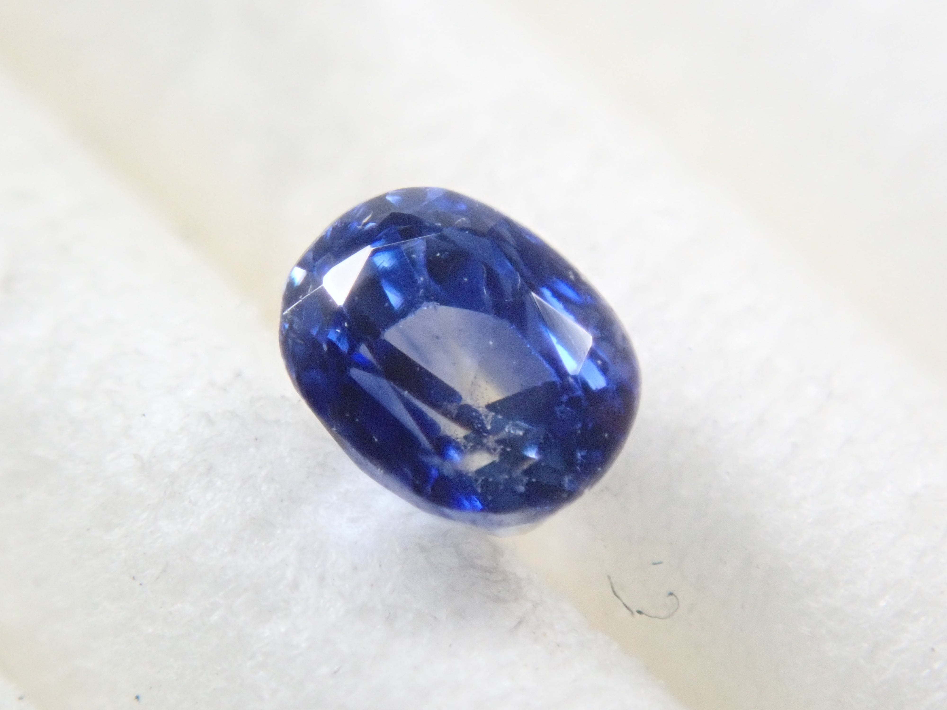 抽選販売112904_カシミール産非加熱サファイア 0.210ctルース GIA