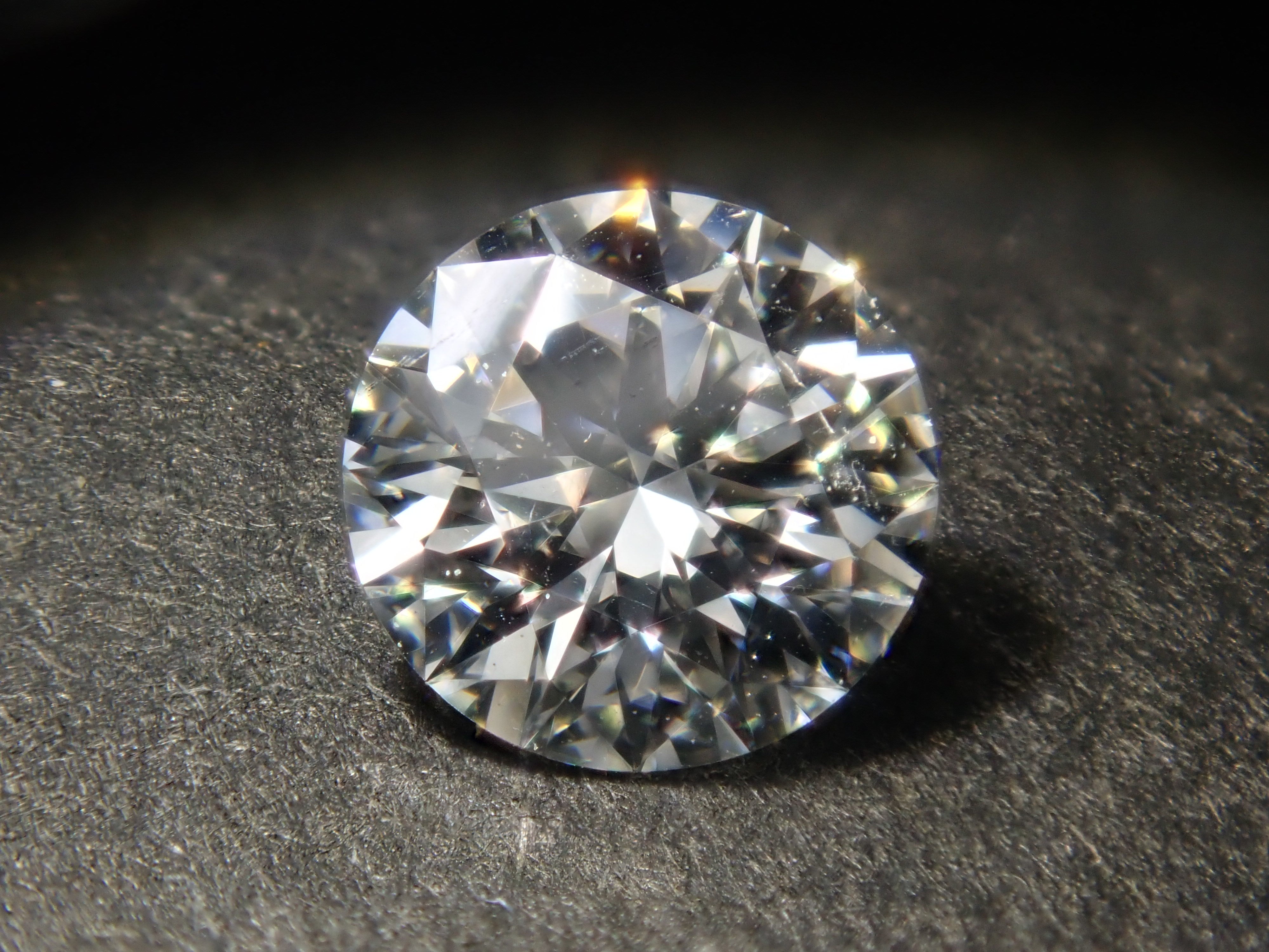 インターナリーダイヤモンド 0.25ルース(E, IF, 3Excellent) GIA