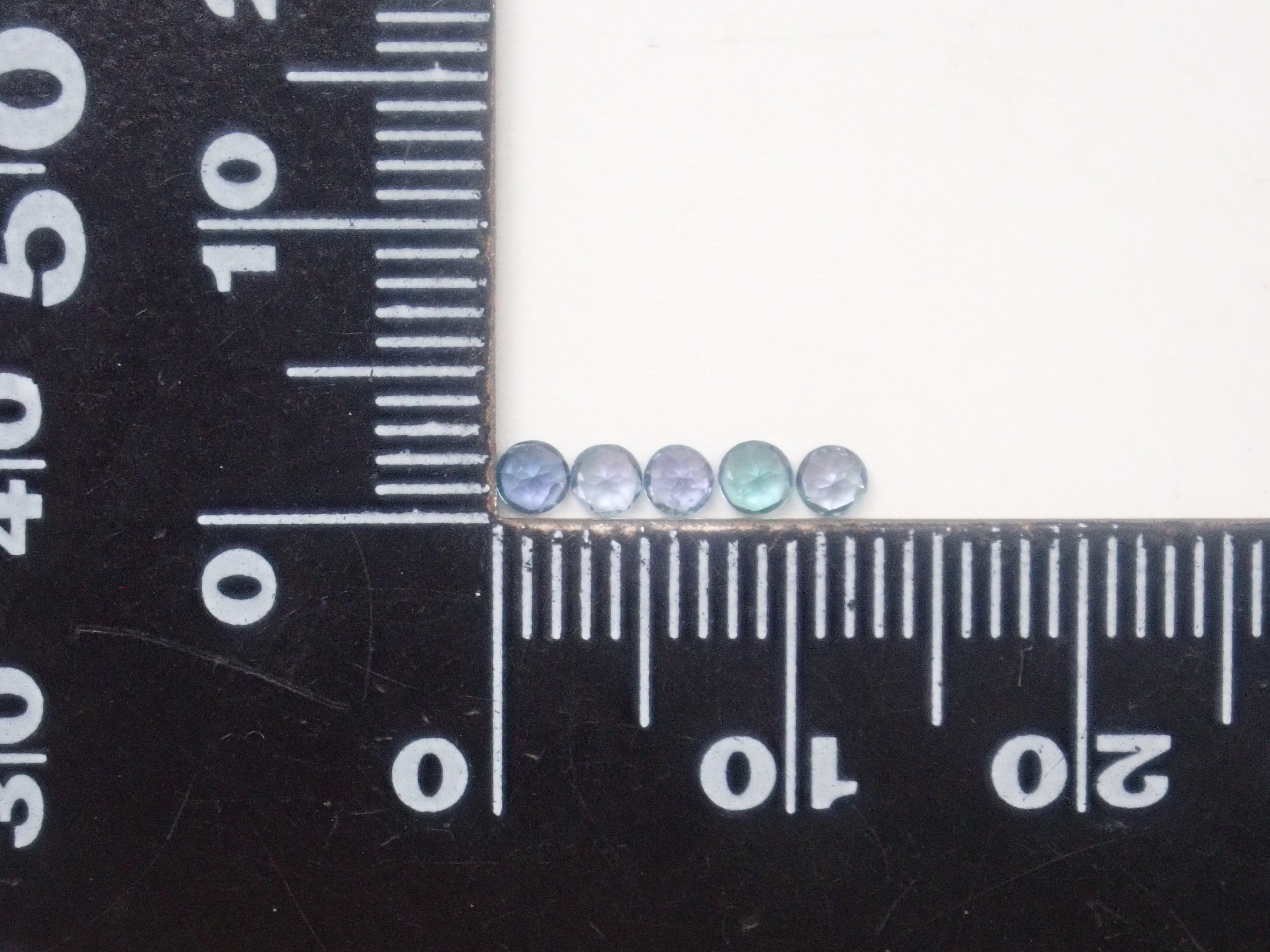 【1/24 22時販売】《限定15石》コーネルピンガチャ💎タンザニア産コーネルピン0.413ct(プリズマティン) 日独鑑付きが当たる(さらにKEN氏コーネルピンプレゼント)《複数購入割引有》