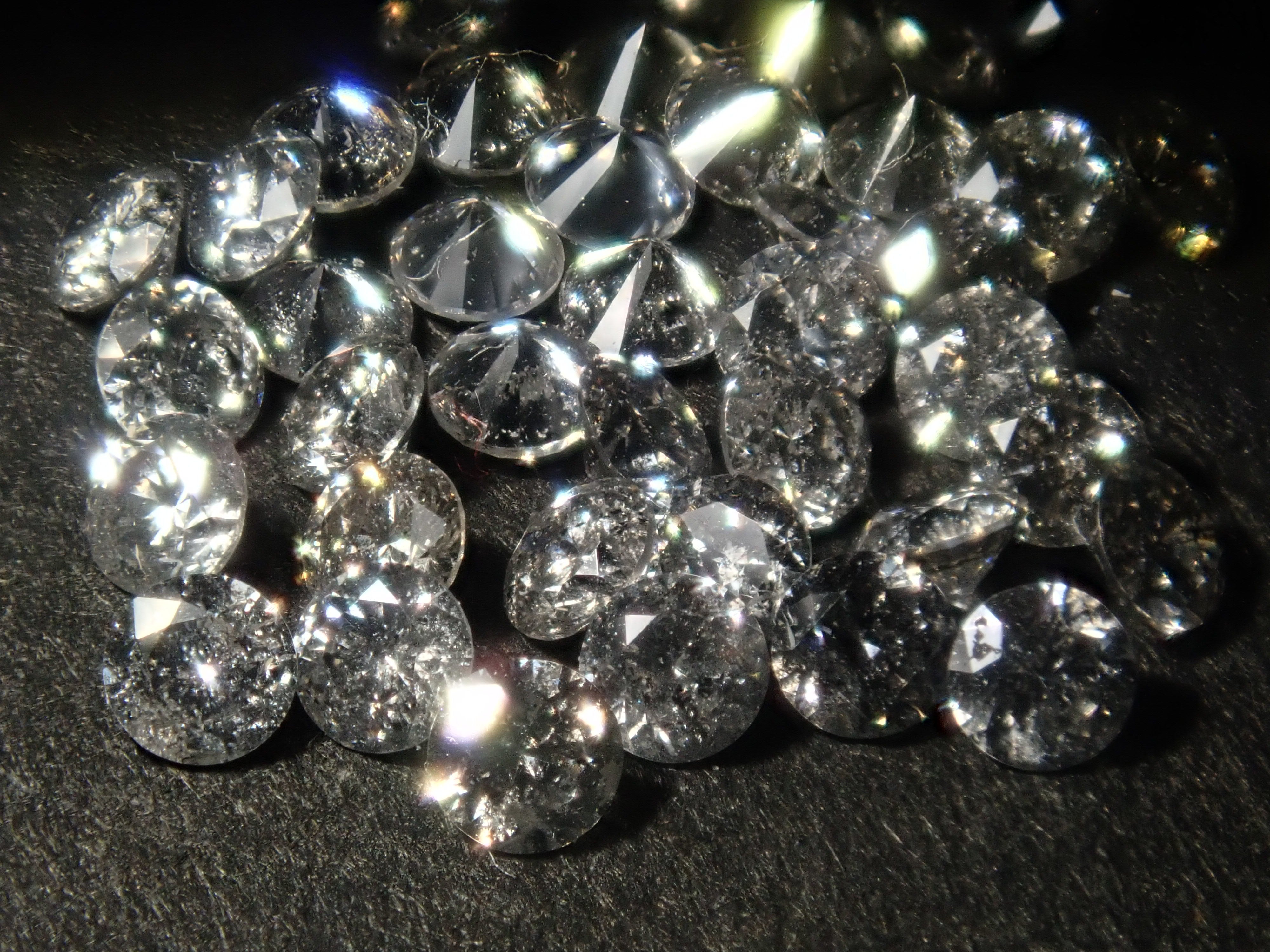 【12/7 22時販売】《限定40石》ソルトアンドペッパーダイヤモンド(2mm,メレダイヤモンド)1石ルース《複数購入割引有》