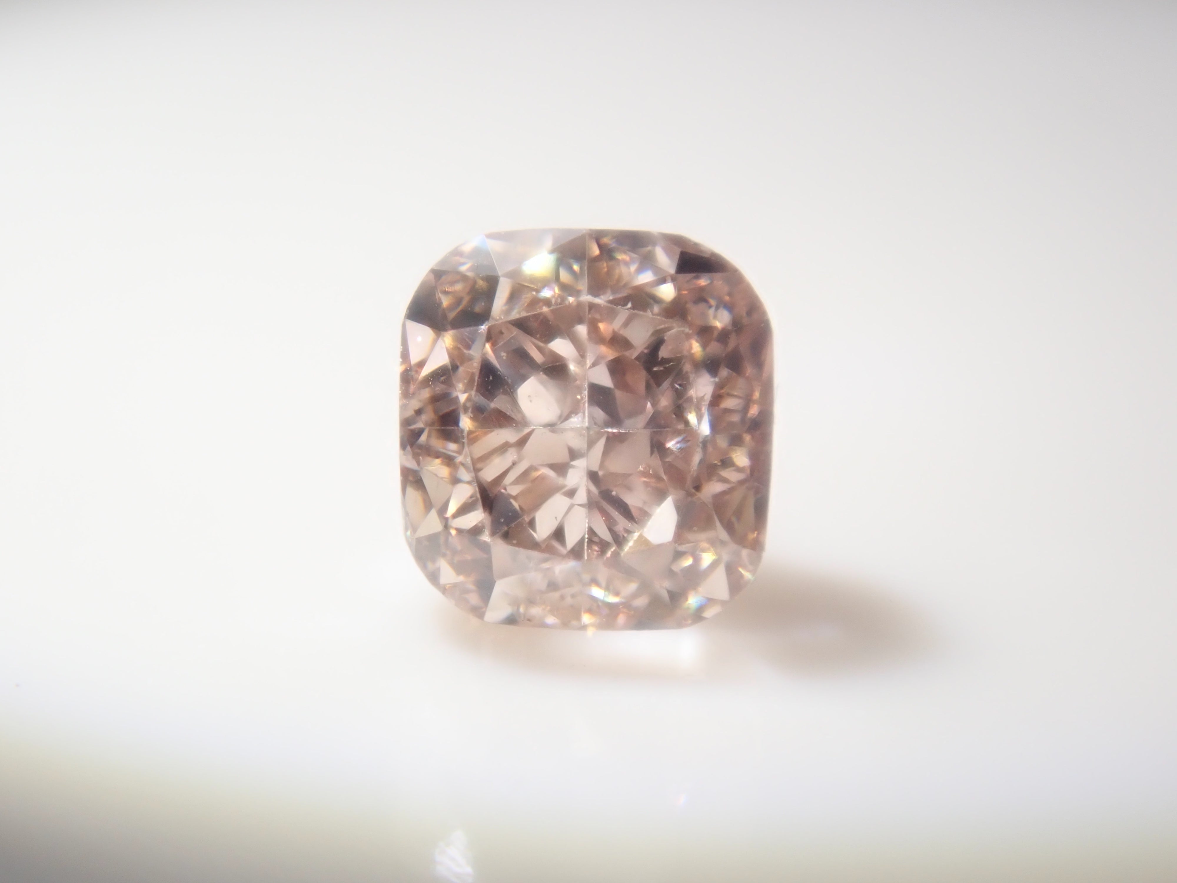 【9/21 22時販売】《限定7石》ピンクダイヤガチャ💎Fancy Orangy Pink0.188ctなど全てFancyカラーのピンクダイヤ1石ルース(全石ソーティングor鑑定書付き)《複数購入割引有》