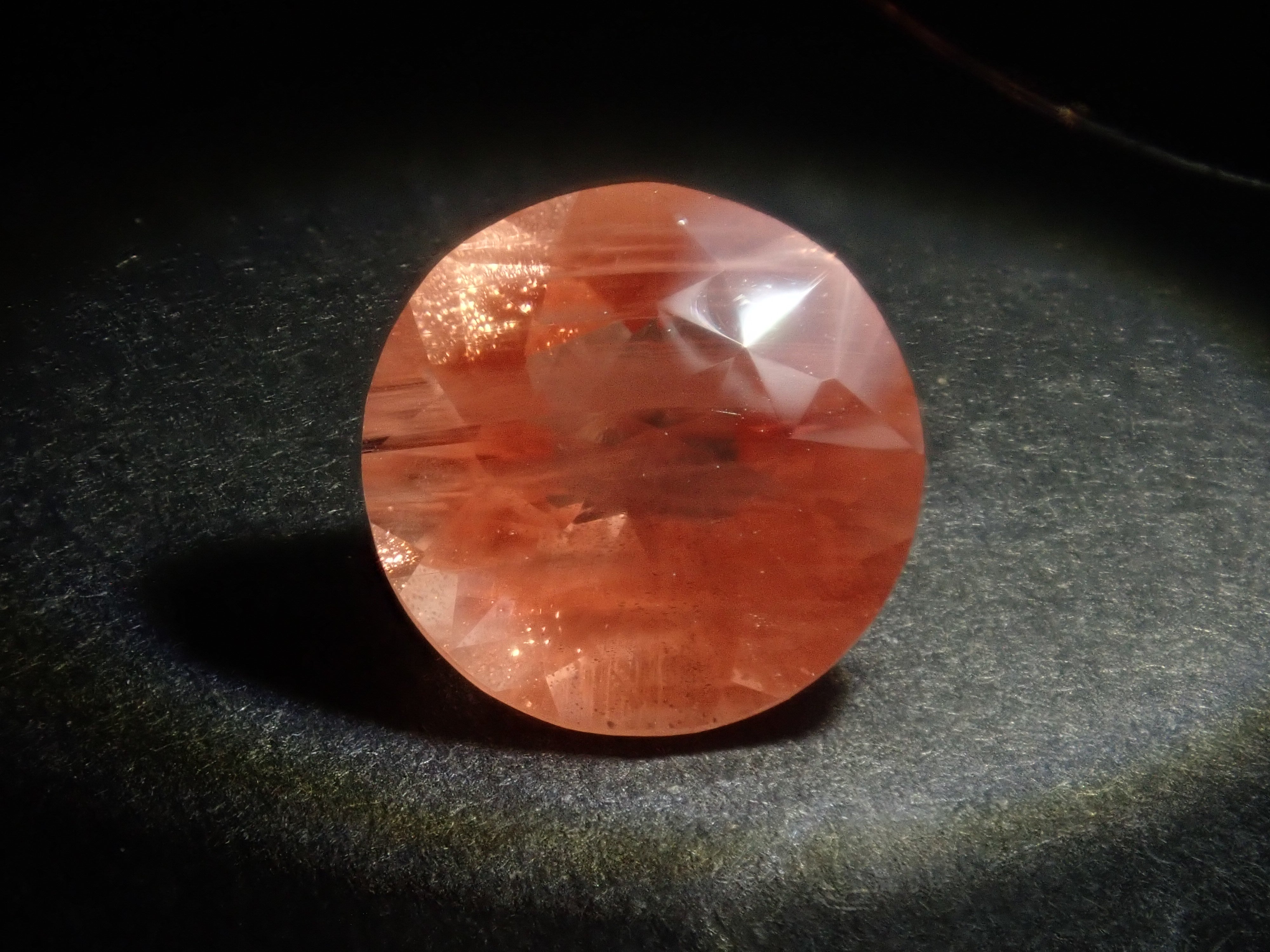 【1/11 22時販売】《限定6石》カメリアカットのオレゴンサンストーン8.0mmを含むサンストーンガチャ1石ルース(平均1.60ct)《複数購入割引有》