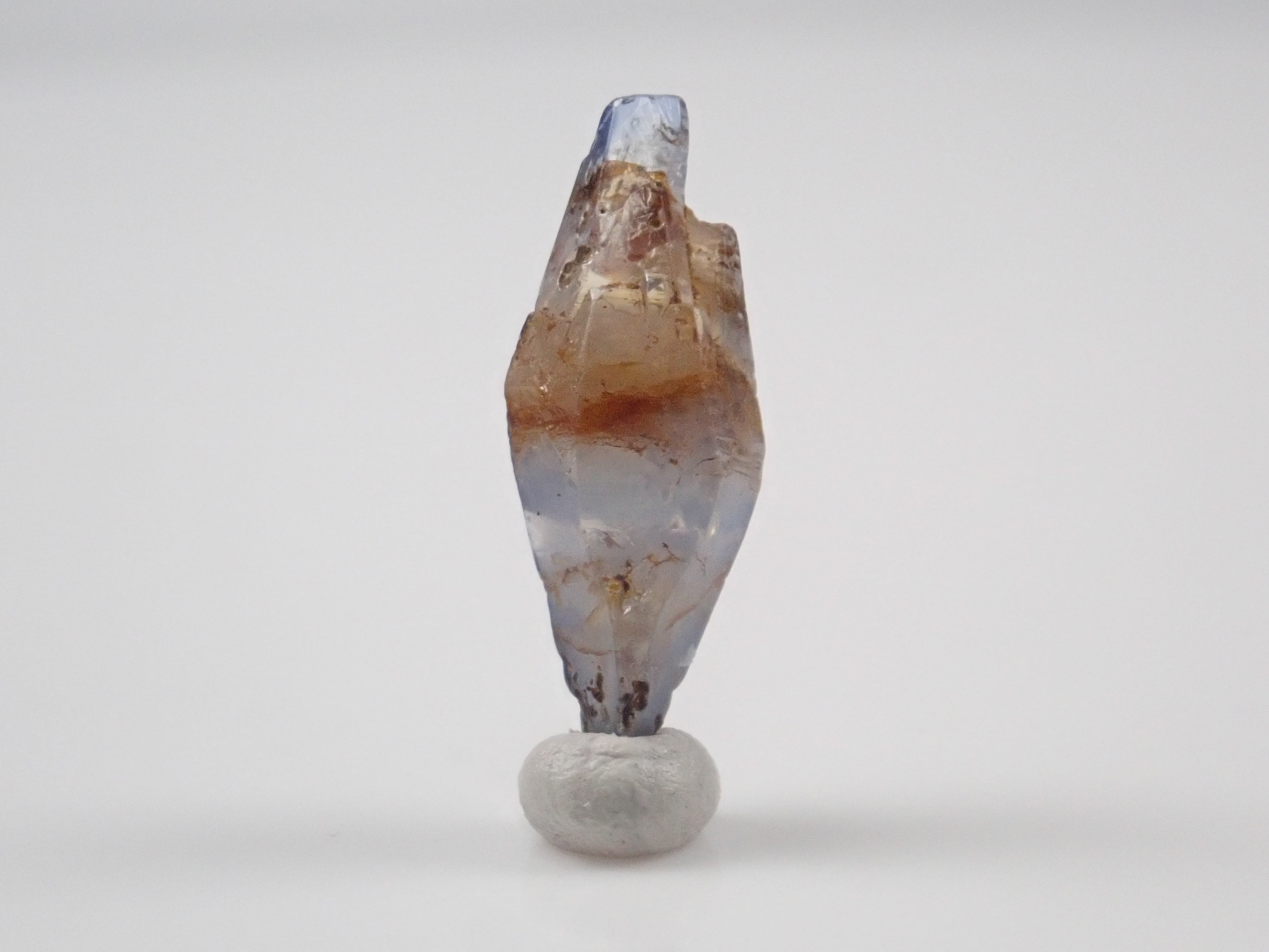 スリランカ産グラスボディ(サファイアクリスタル) 4.669ct原石