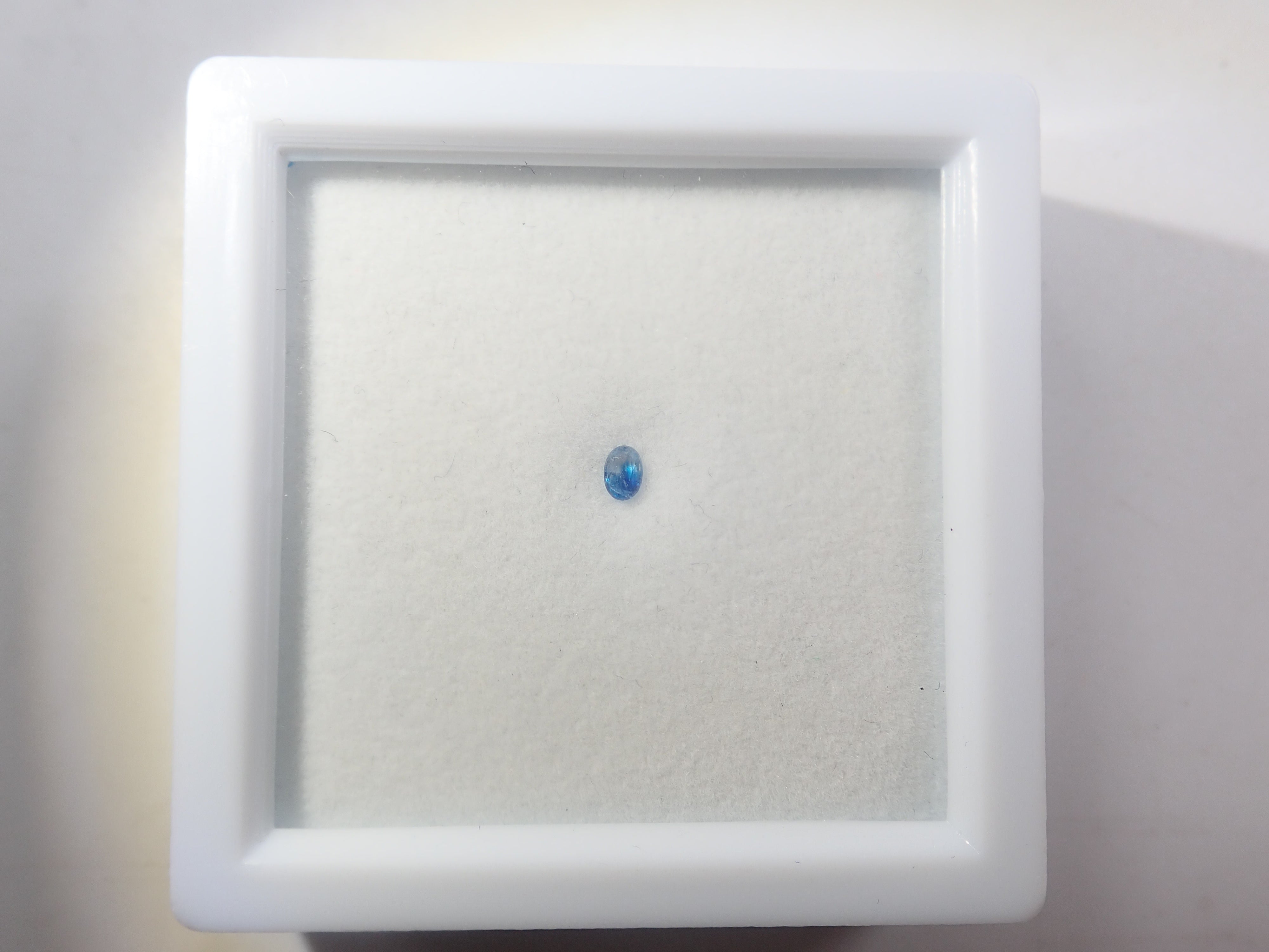{六月活動限量版} 稀有寶石 Gacha💎 帕帕拉恰藍寶石 0.3ct+ 附證書、藍錐礦、紅色綠柱石等散石,每顆寶石售價 1 顆 {可享多顆購買折扣}
