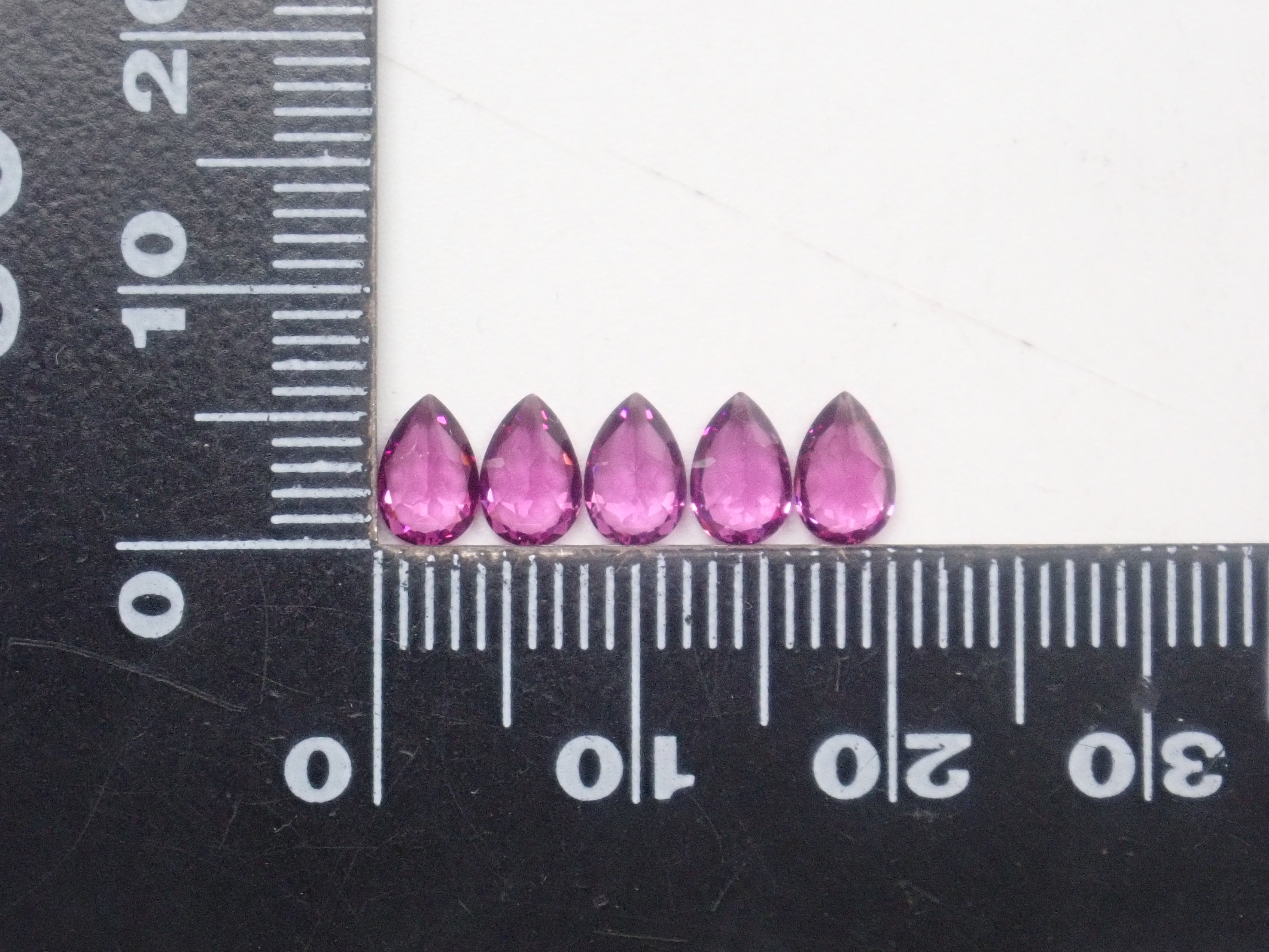 【5/11 22時販売】《数量限定》モザンビーク産グレープガーネット1石ルース(4×6mm,ペアシェイプカット)《複数購入割引有》
