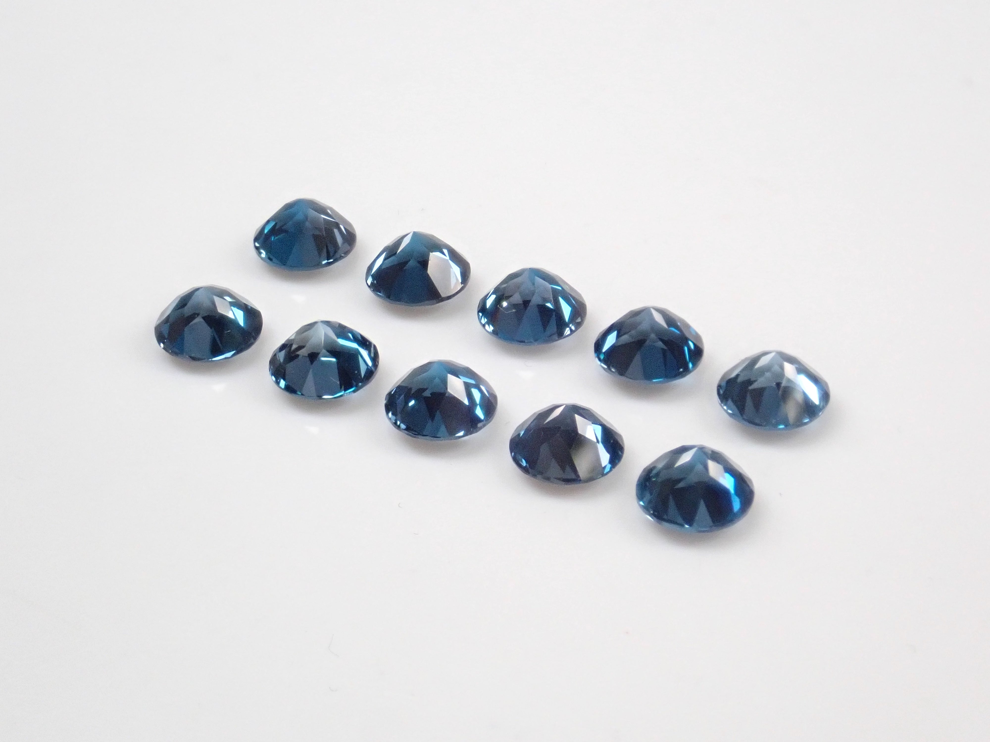 ブラジル産ロンドンブルートパーズ1石ルース(6mm,ラウンドカット)《複数購入割引有》