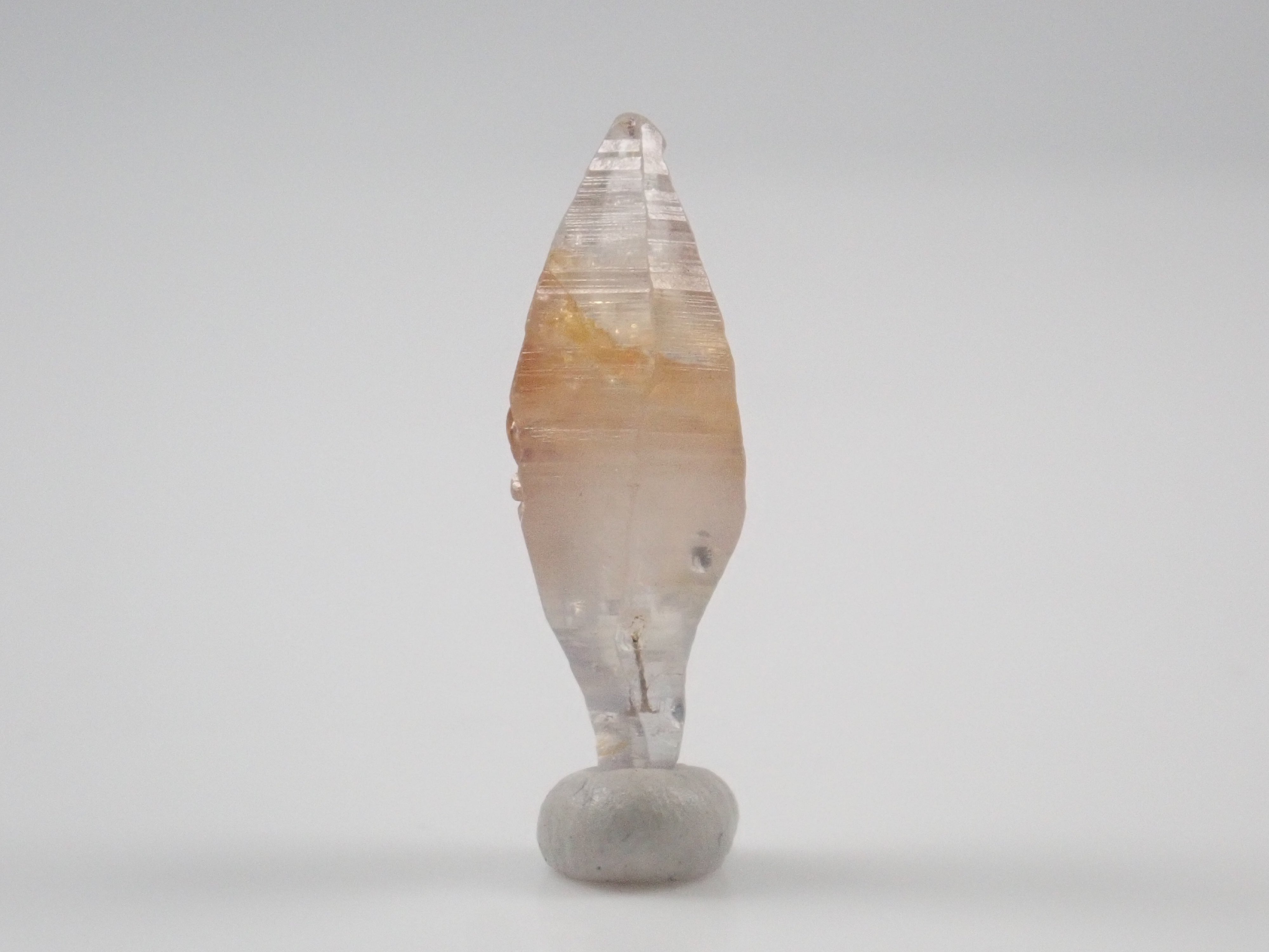 スリランカ産グラスボディ(サファイアクリスタル) 5.573ct原石