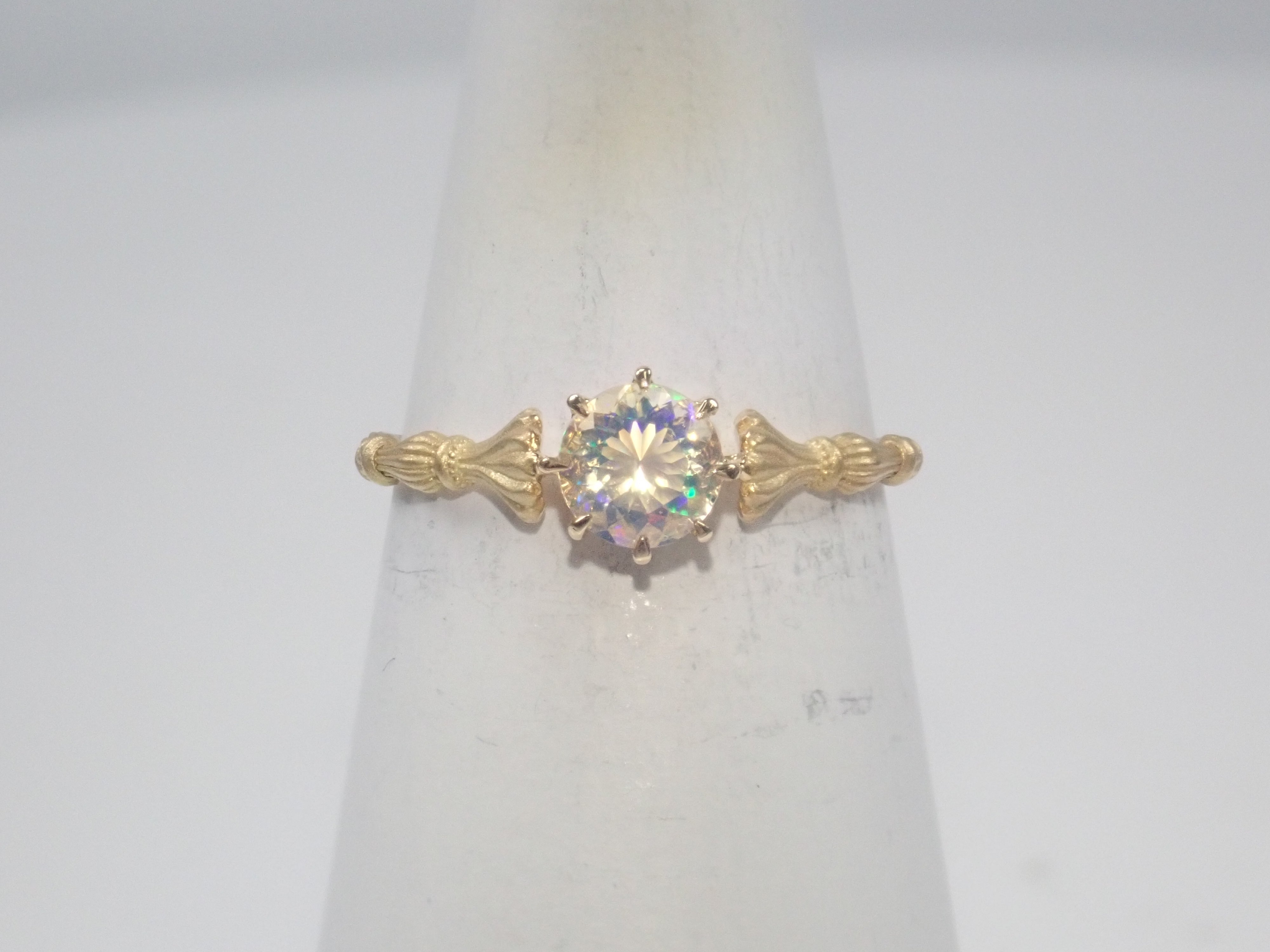 K18YG ウォーターオパール(ファセットカット) 0.358ct リング