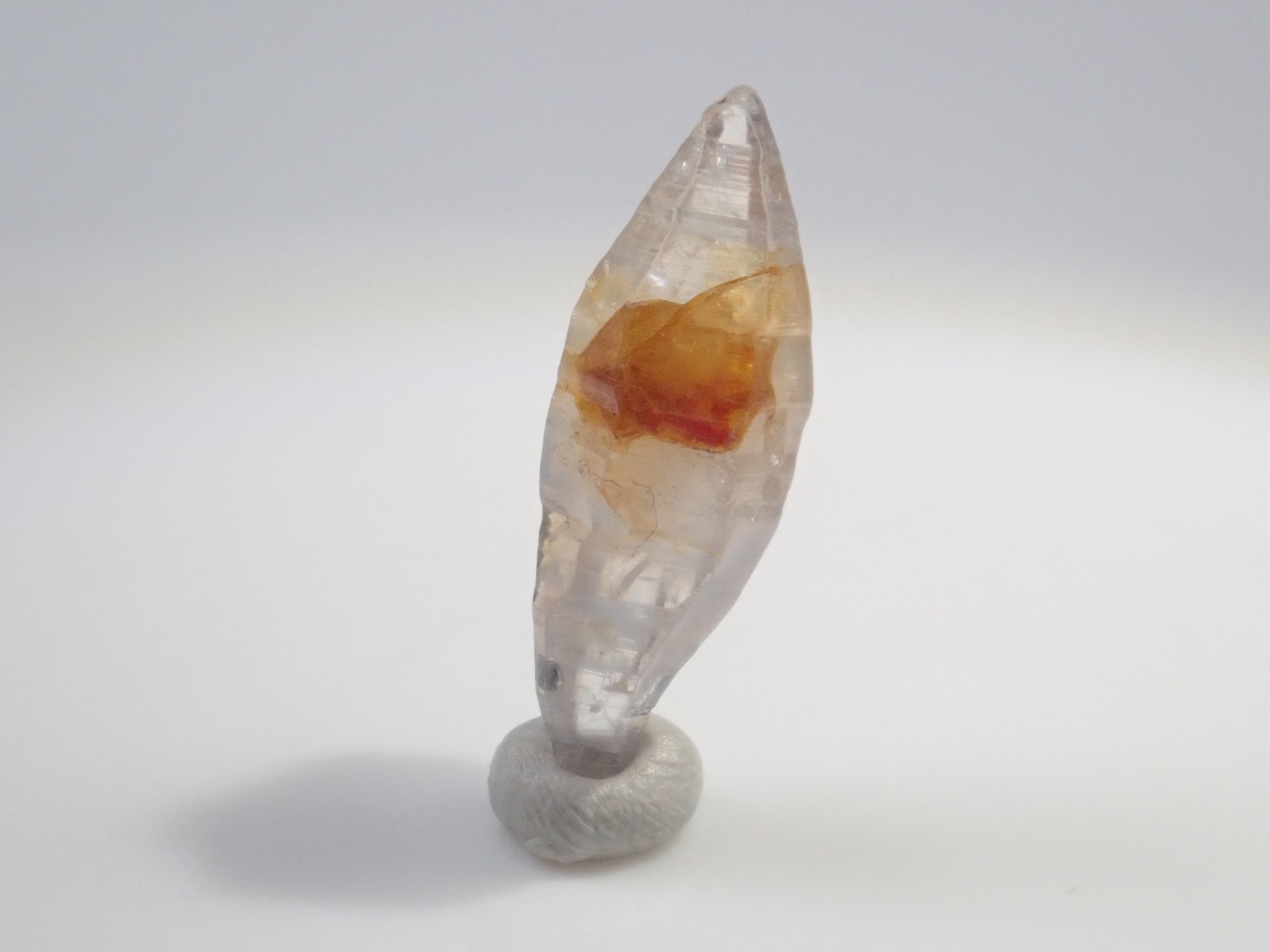 スリランカ産グラスボディ(サファイアクリスタル) 5.573ct原石