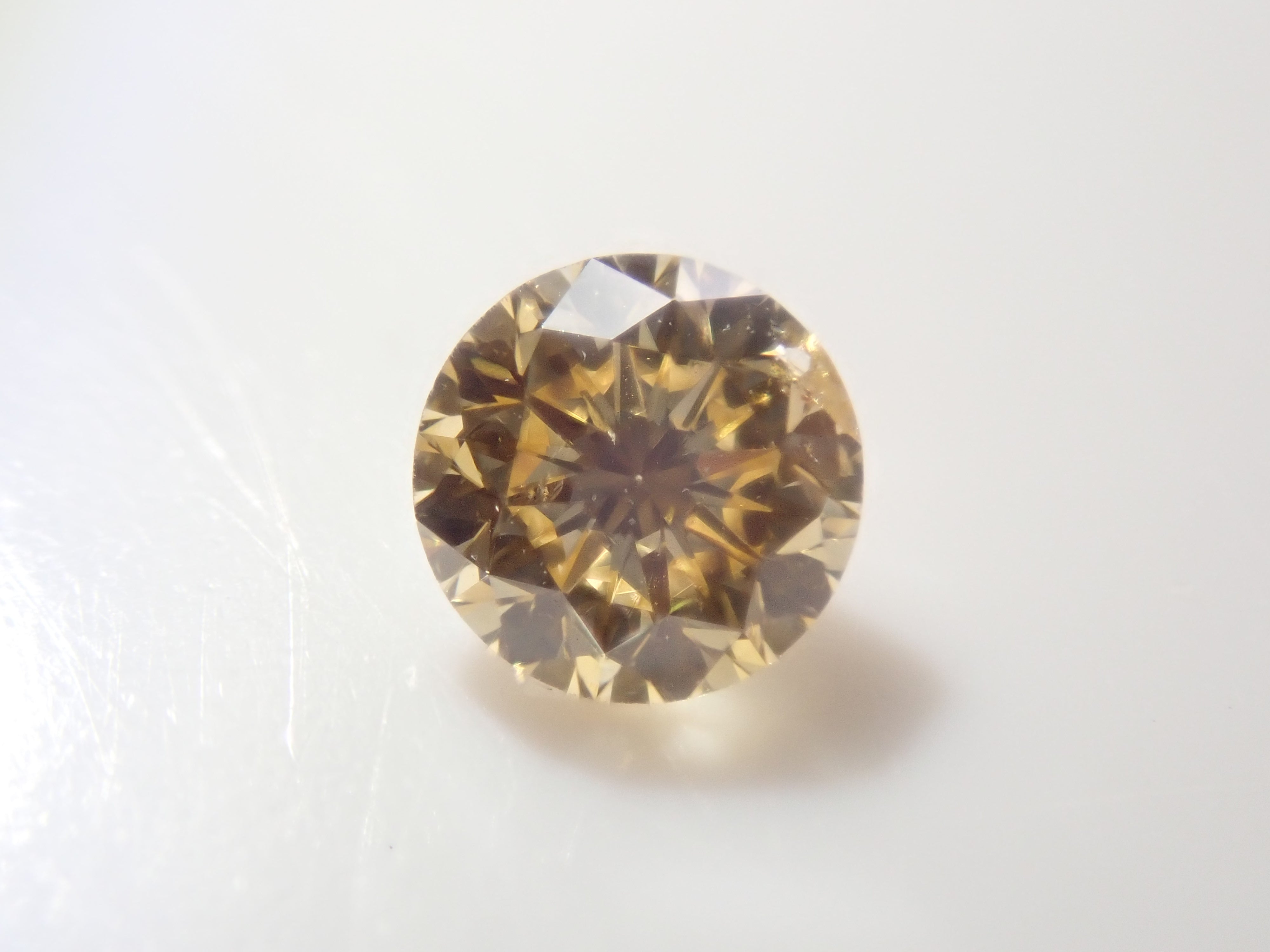【6/5 22時販売】《限定5石》通常39,800円を含むFANCYカラー天然イエローダイヤモンド(平均0.15ct前後・3.3〜3.4mm前後・SIクラス)《複数購入割引有》