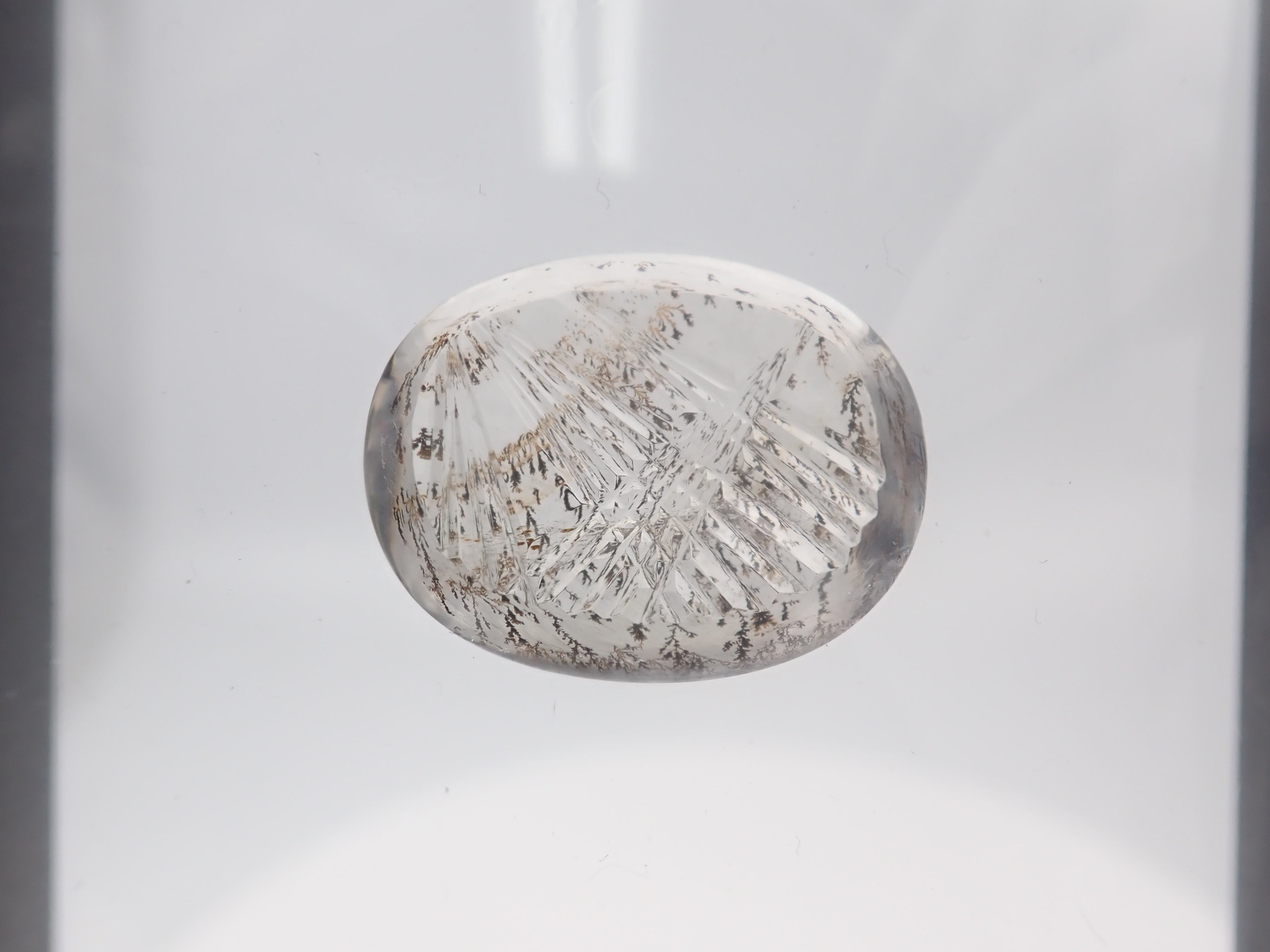 《限定11石》甲州貴石切子plusthree2石(平均18ct)入りデンドリティッククォーツガチャ1石(コッパールチルインクォーツ1石付)《複数購入割引有》