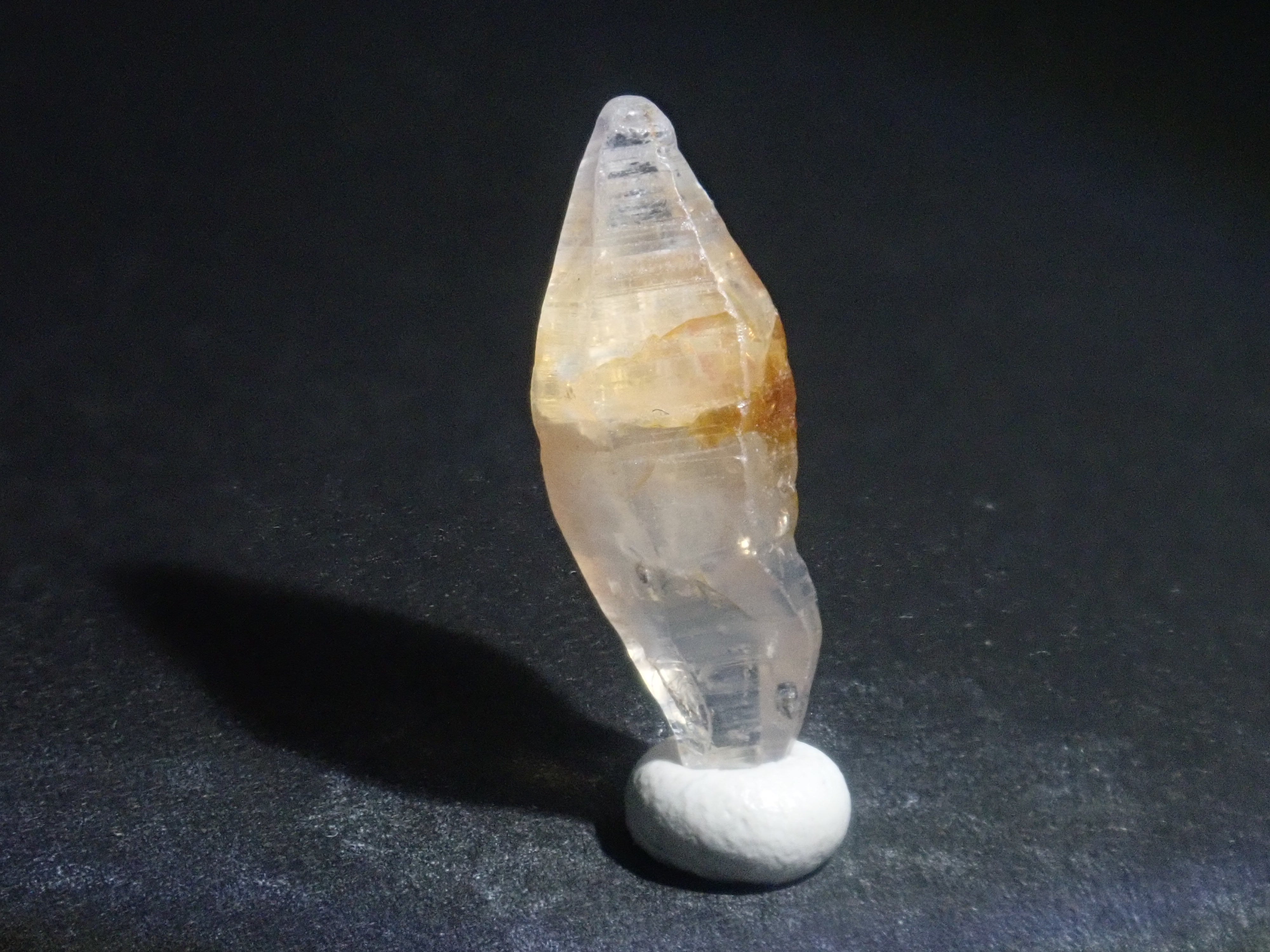 スリランカ産グラスボディ(サファイアクリスタル) 5.573ct原石