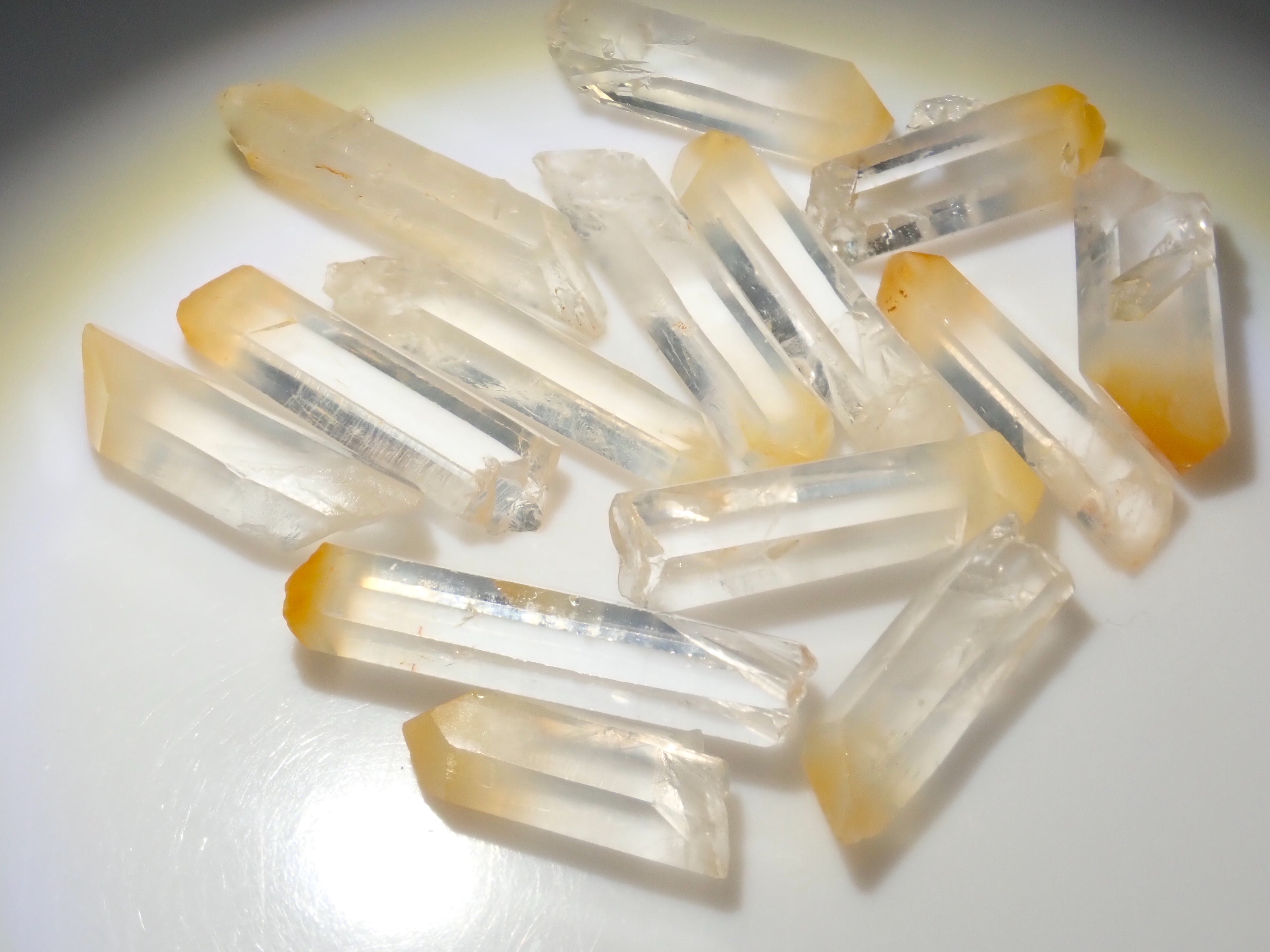 數量有限:哥倫比亞芒果石英(小號 - 厚)可享多次購買折扣
