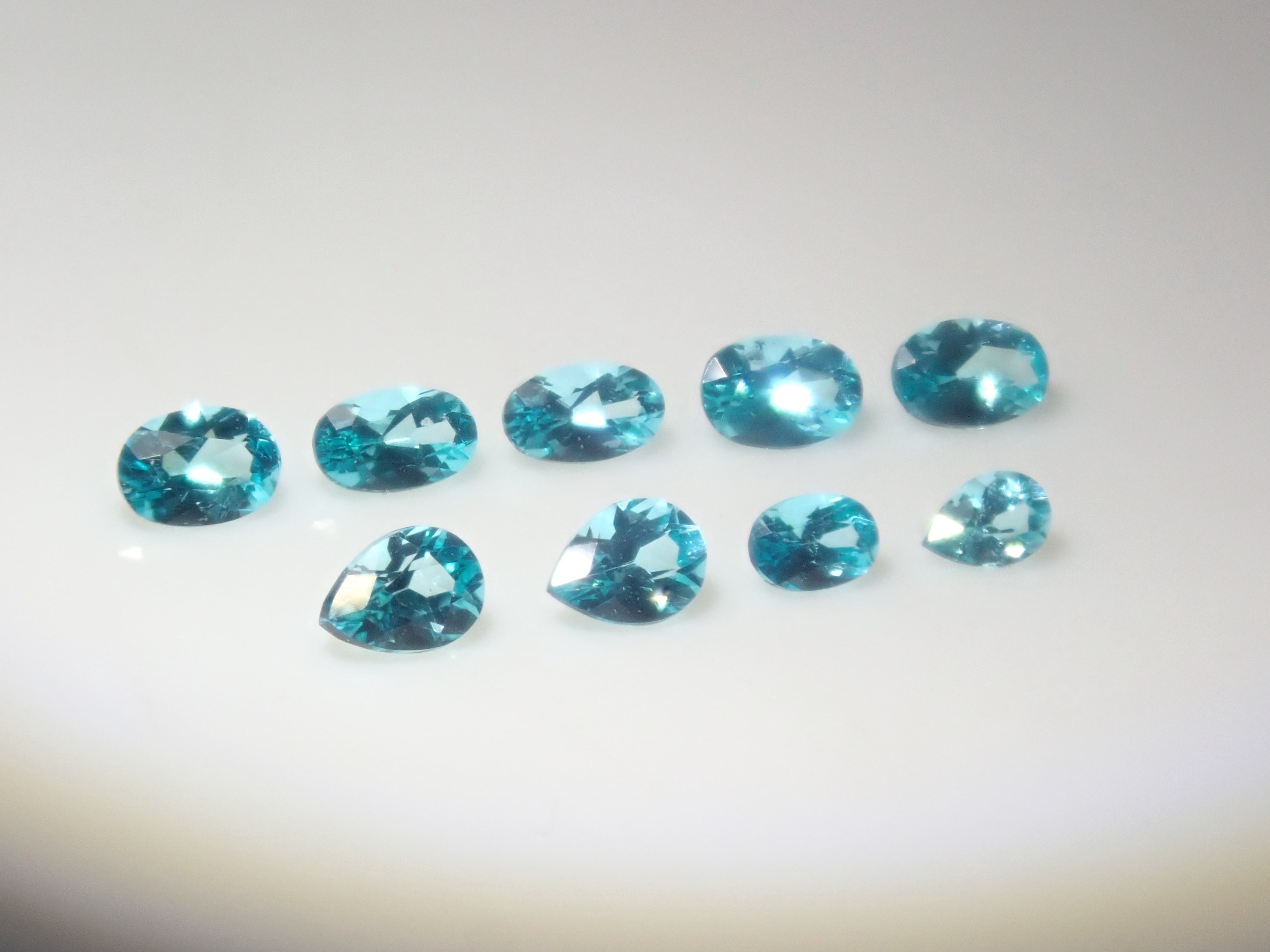 【1/25 22時販売】《限定9石》ブラジル産パライバトルマリン1石ルース(バターリャ鉱山)《複数購入割引有》