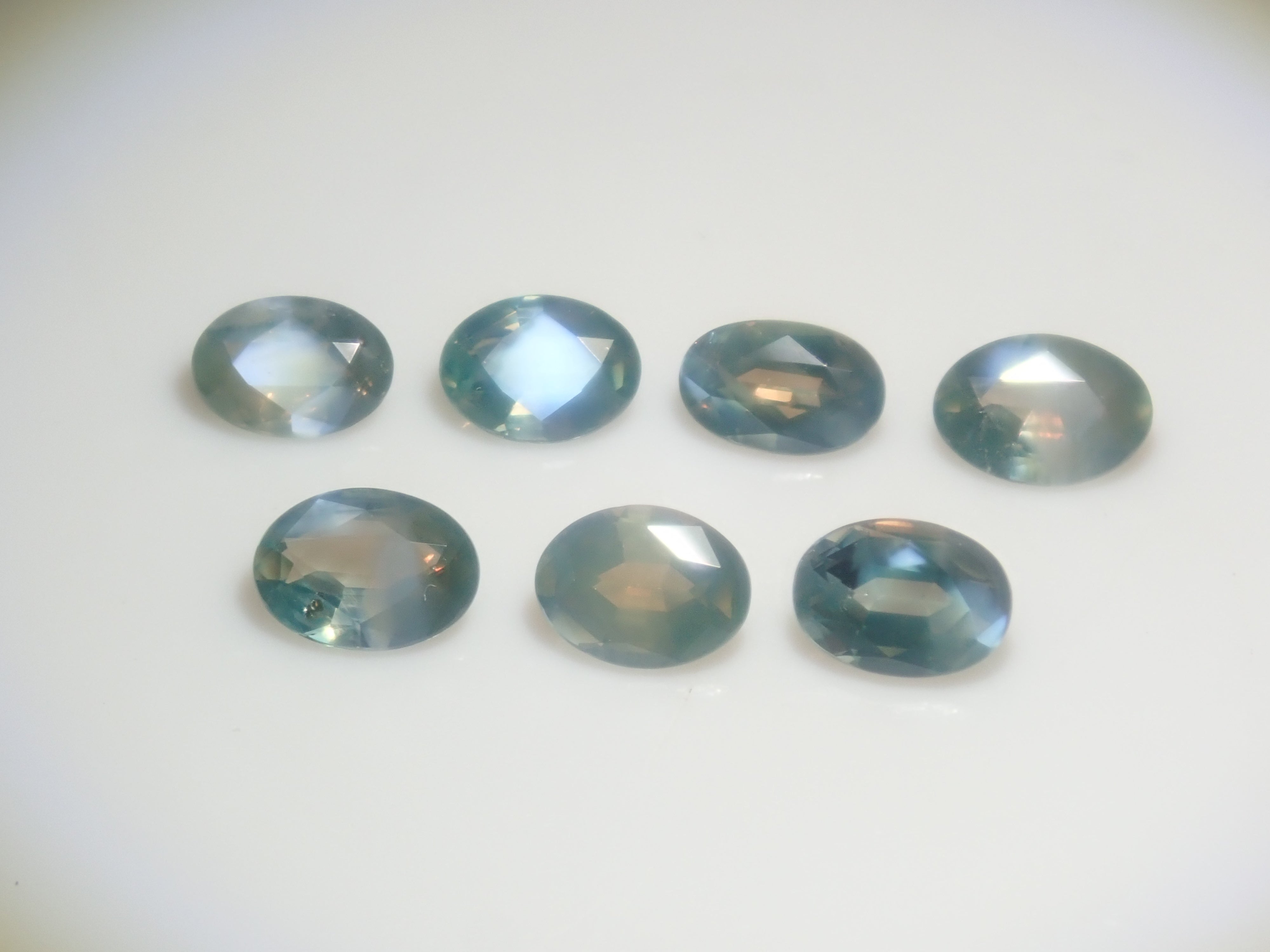 Limited 5 Stones: Synthetic Alexandrite Gacha (Princess Cut, 3.5-4.5mm) (Multi-Buy Discount Available)
