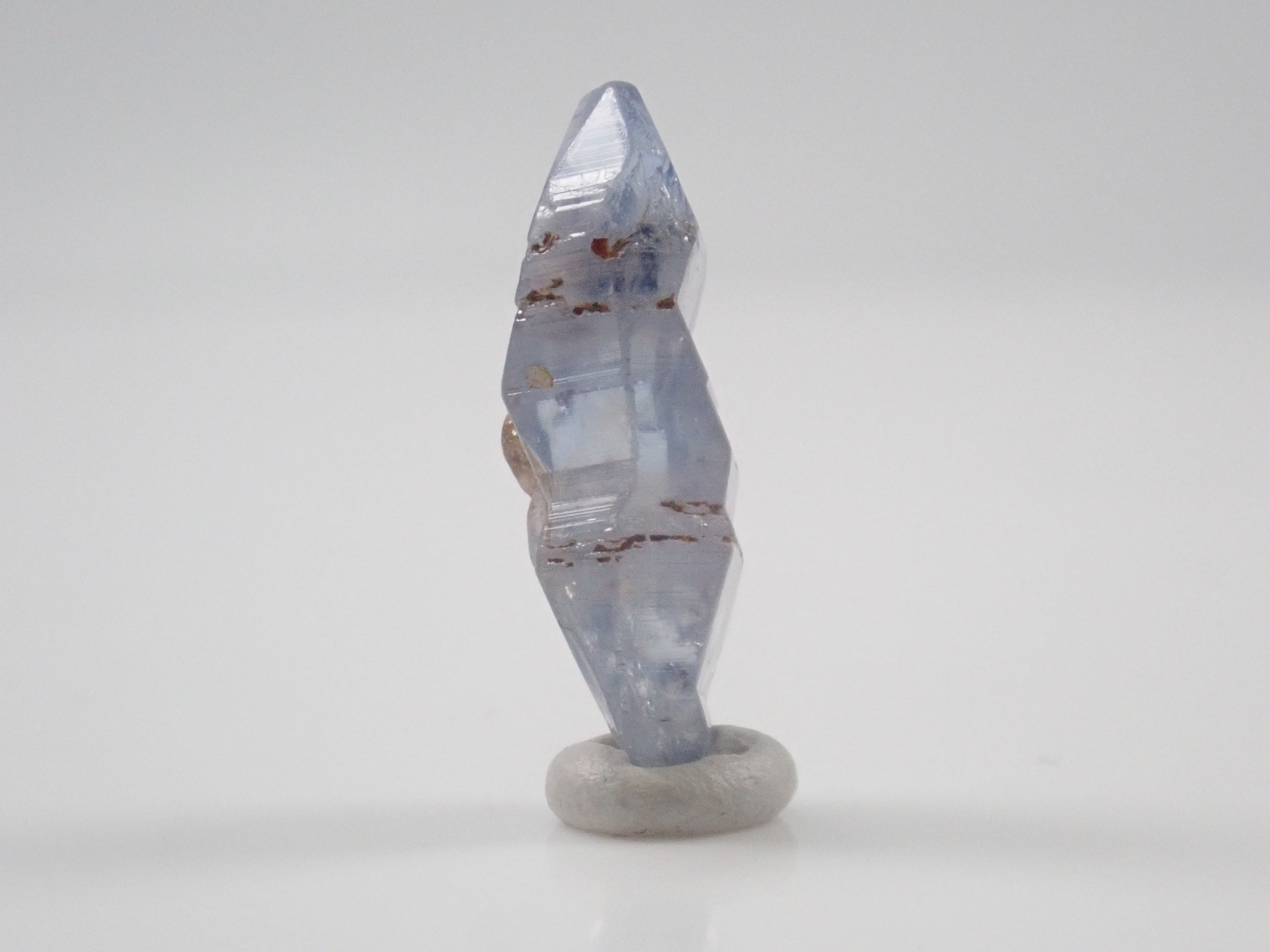 スリランカ産グラスボディ(サファイアクリスタル) 7.134ct原石