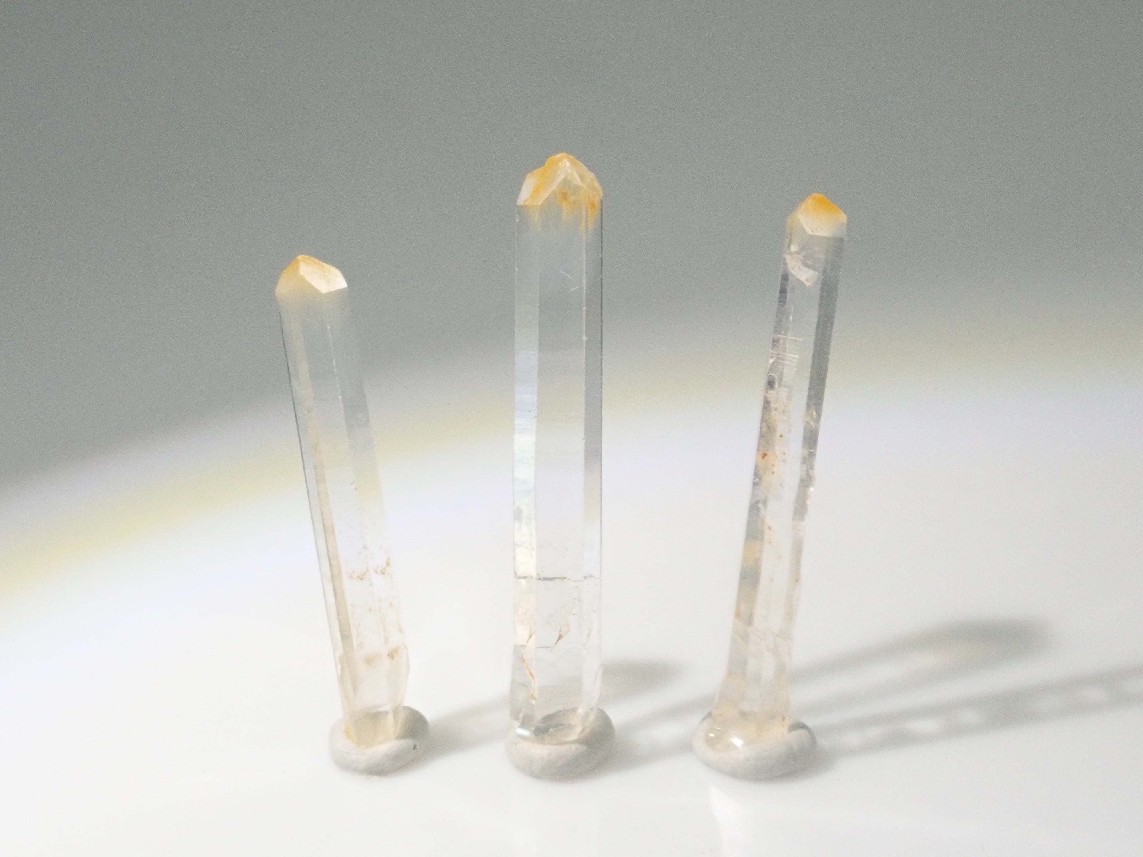 數量有限:哥倫比亞芒果石英(小尺寸 - 纖薄型)可享多次購買折扣