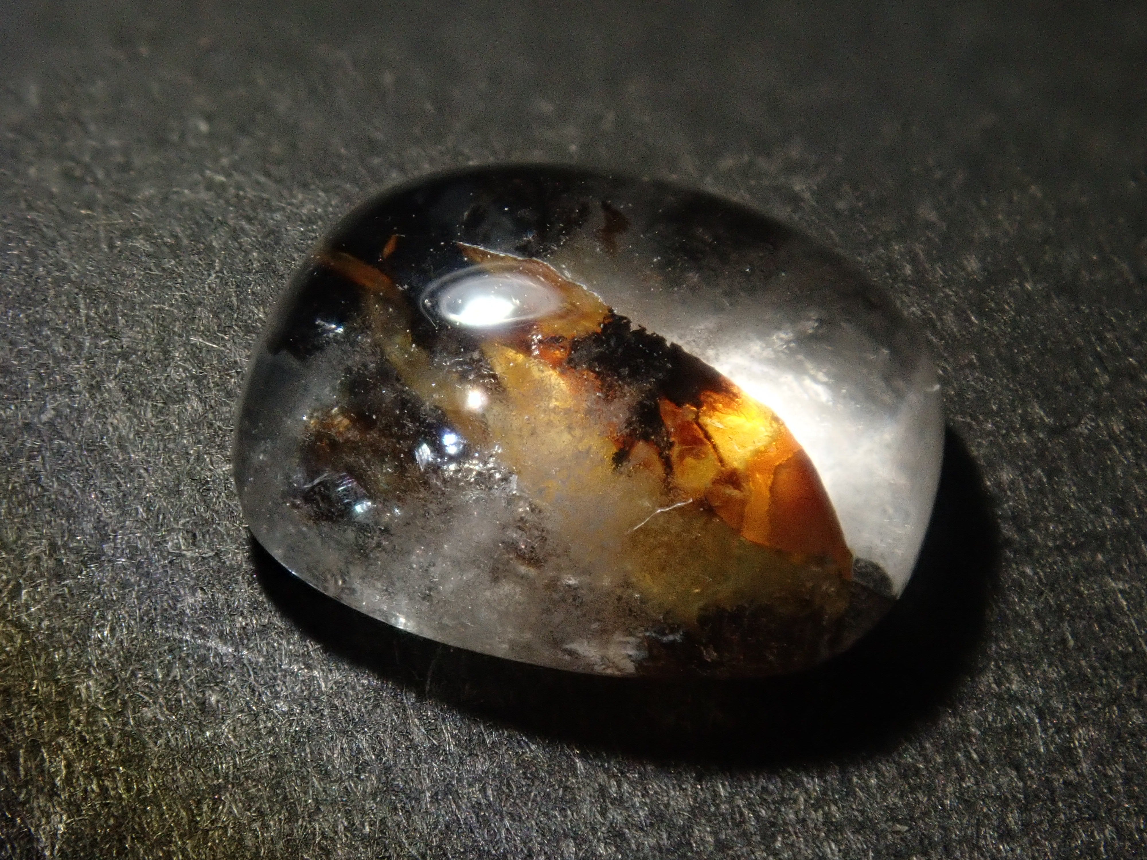 甲州貴石切子plusthree2石(平均18ct)入りデンドリティッククォーツガチャ1石(コッパールチルインクォーツ1石付)《複数購入割引有》