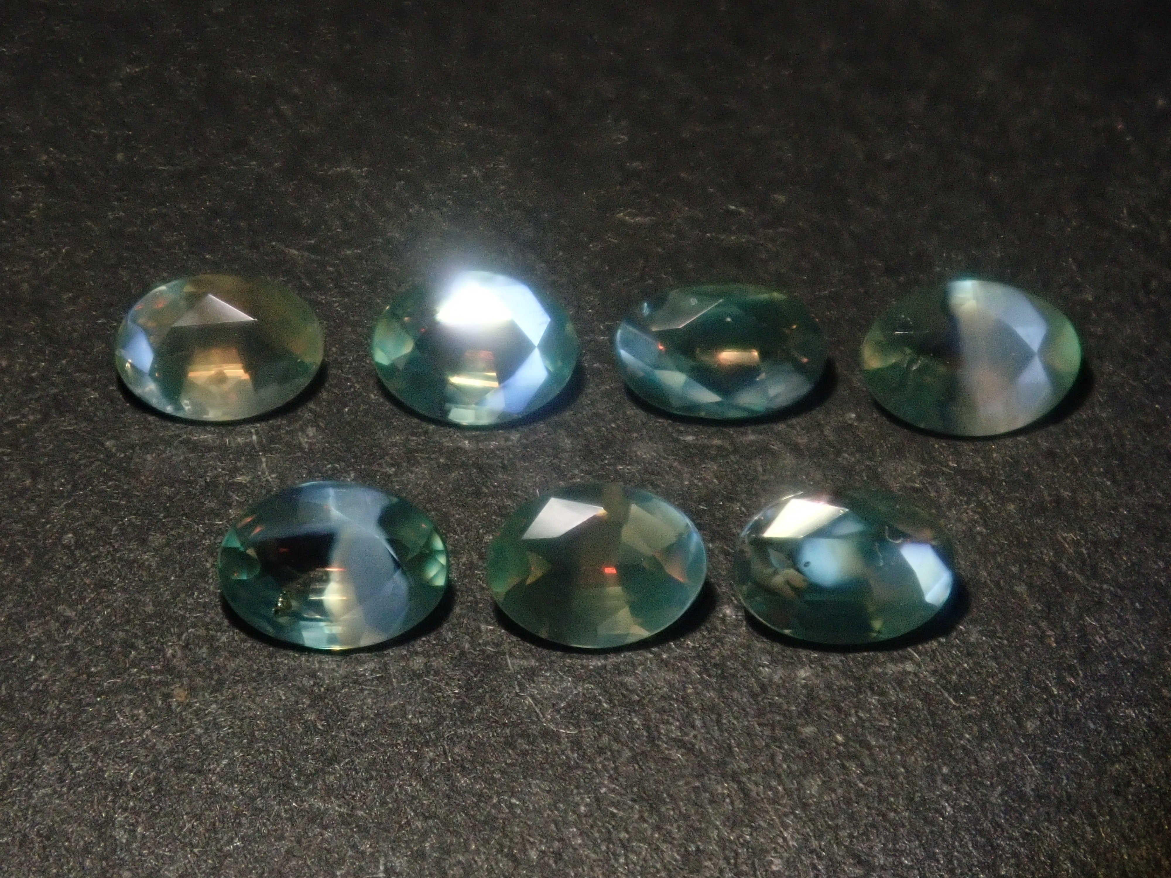 Limited 5 Stones: Synthetic Alexandrite Gacha (Princess Cut, 3.5-4.5mm) (Multi-Buy Discount Available)