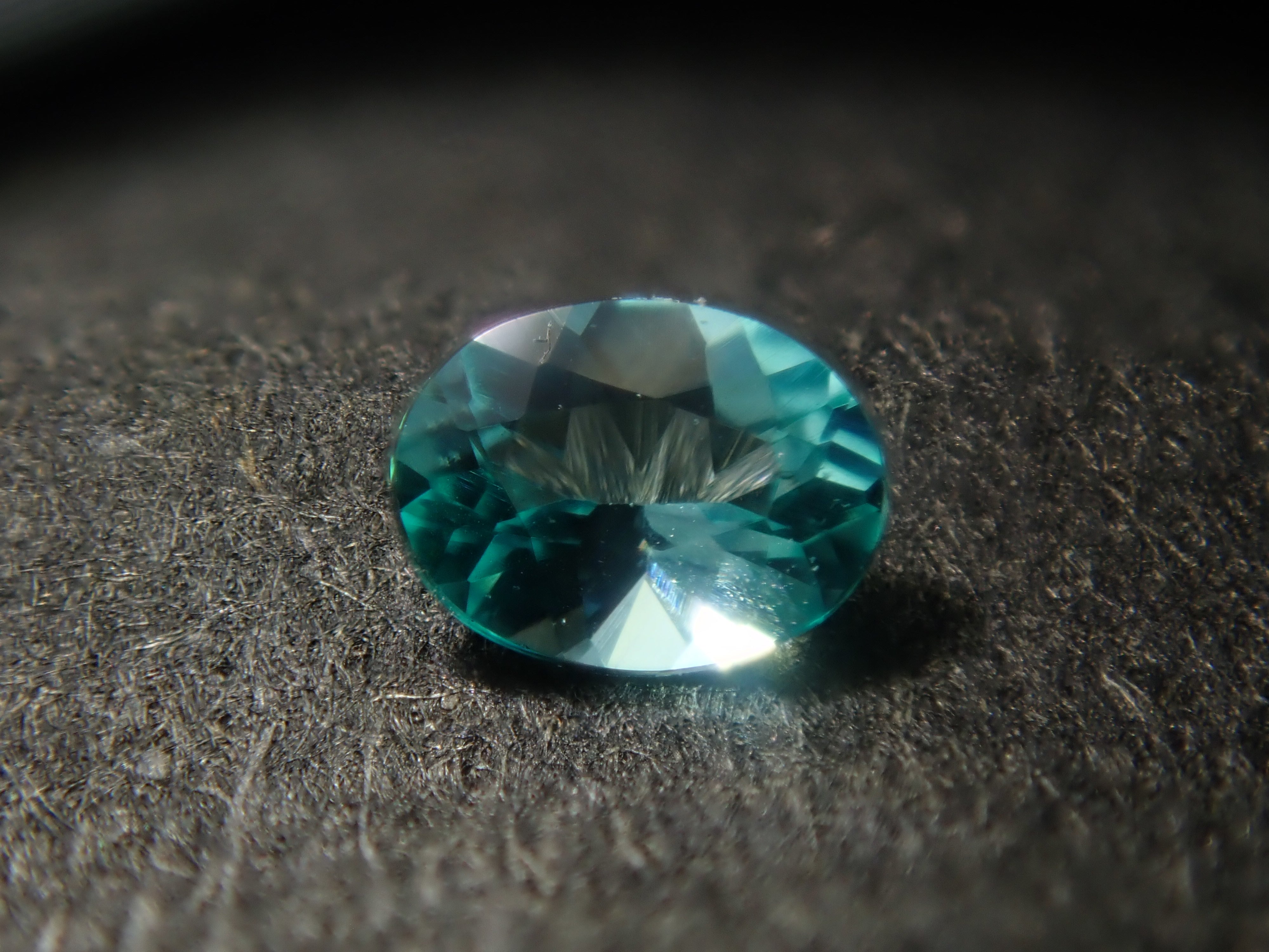 【3月7日晚間10點開賣】限量版(36顆)巴西帕拉伊巴碧璽(巴塔利亞礦)扭蛋💎 原價:¥45,800(含分揀及未加熱原石)【多買有優惠】