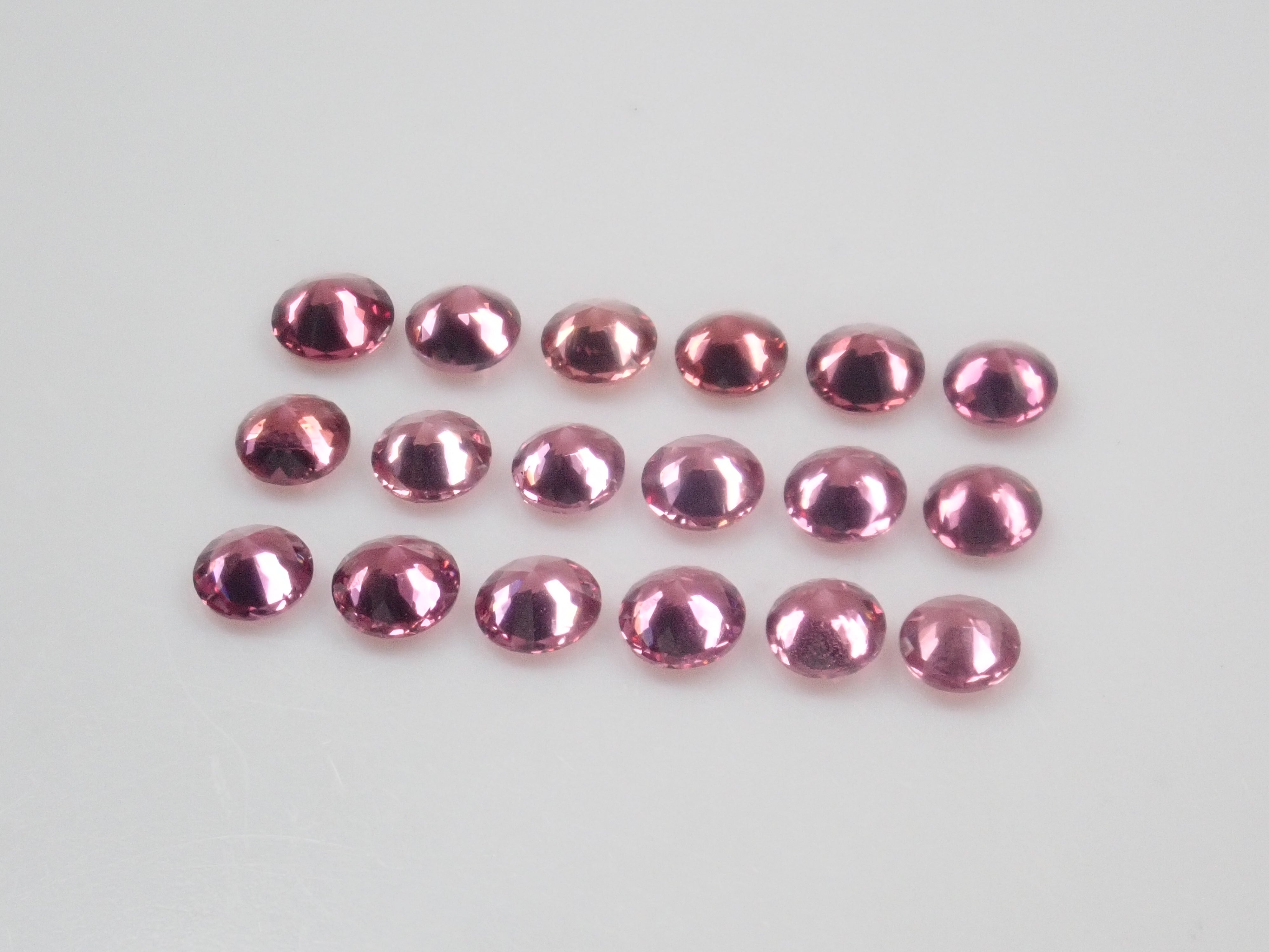 【2/15 22時販売】《限定18石》スリランカ産ロードライトガーネット3mm1石ルース《複数購入割引有》