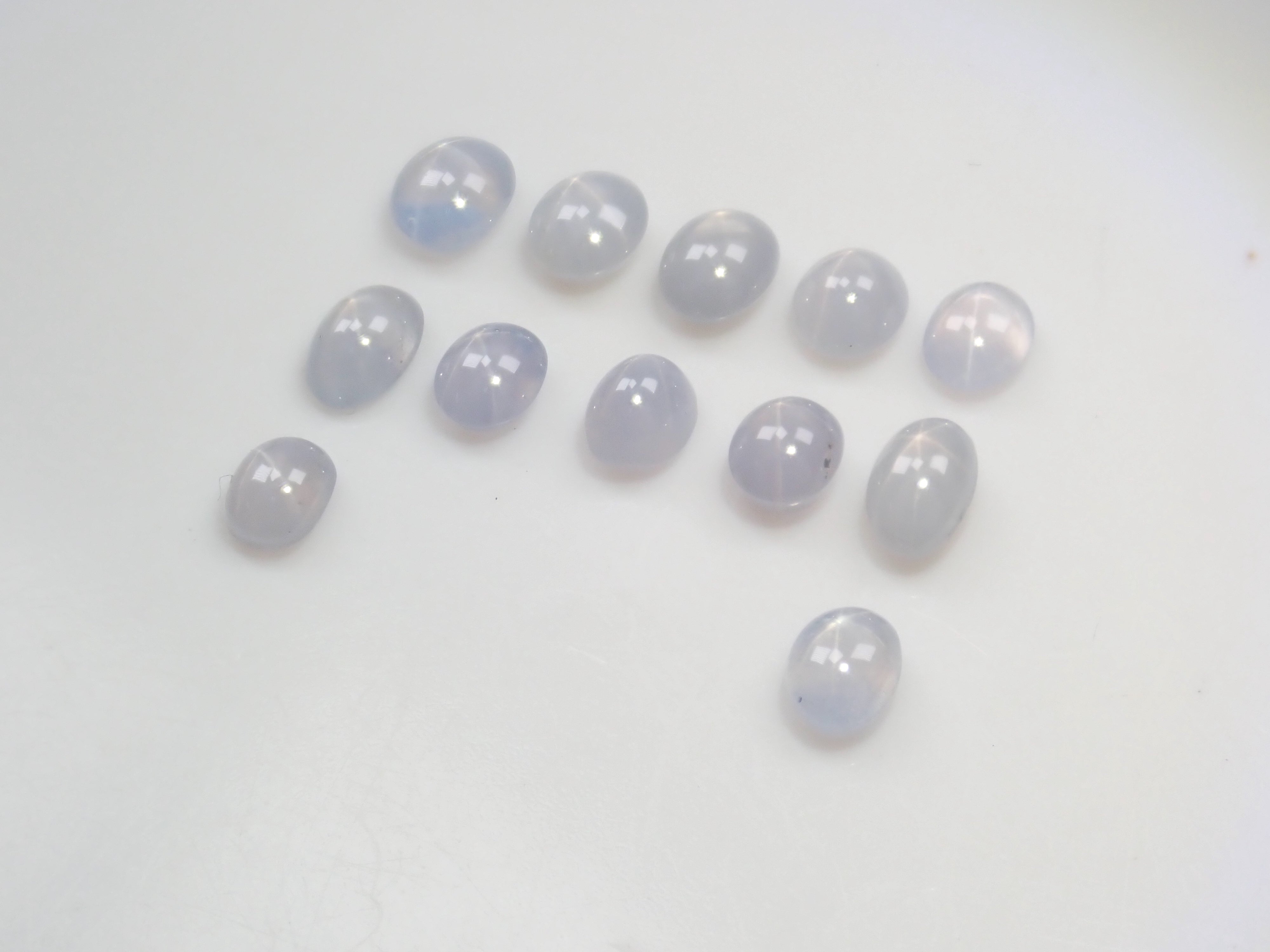 【7/4 22時販売】《限定10石》スリランカ産スターサファイア1石ルース《複数購入割引有》