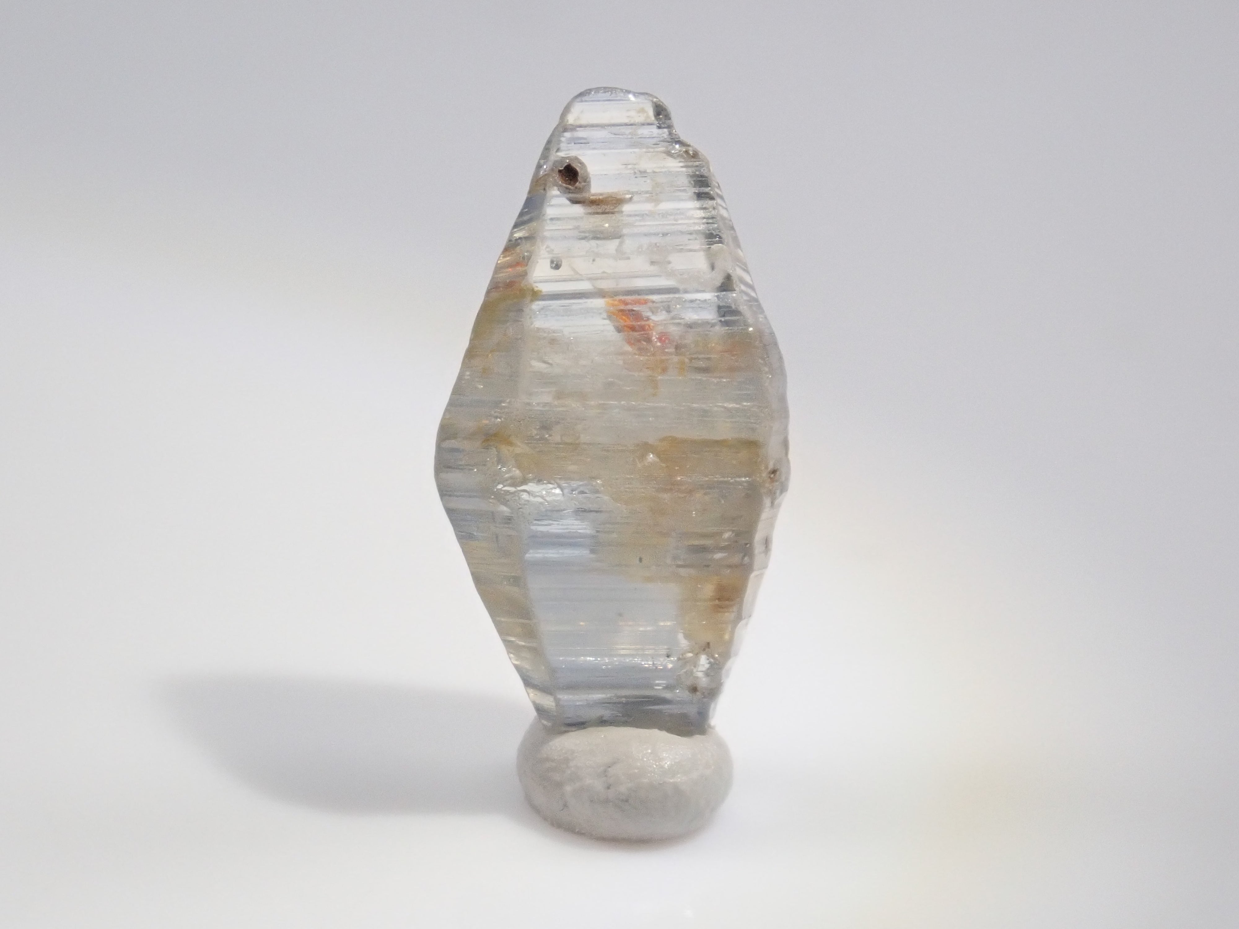 スリランカ産グラスボディ(サファイアクリスタル) 6.836ct原石